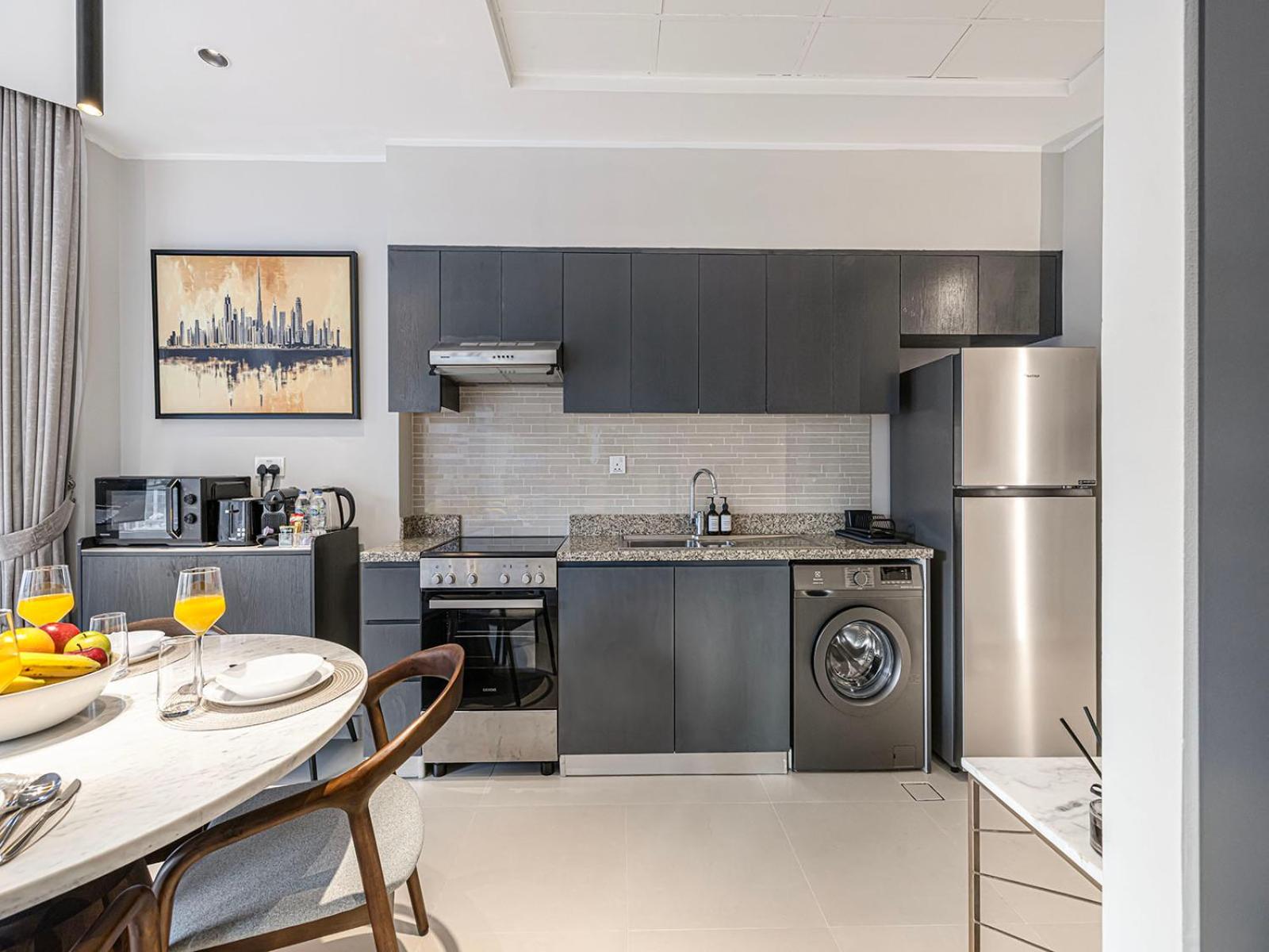 Direct Burj Khalifa View - Luxury 1BR - Walk to Dubai Mall