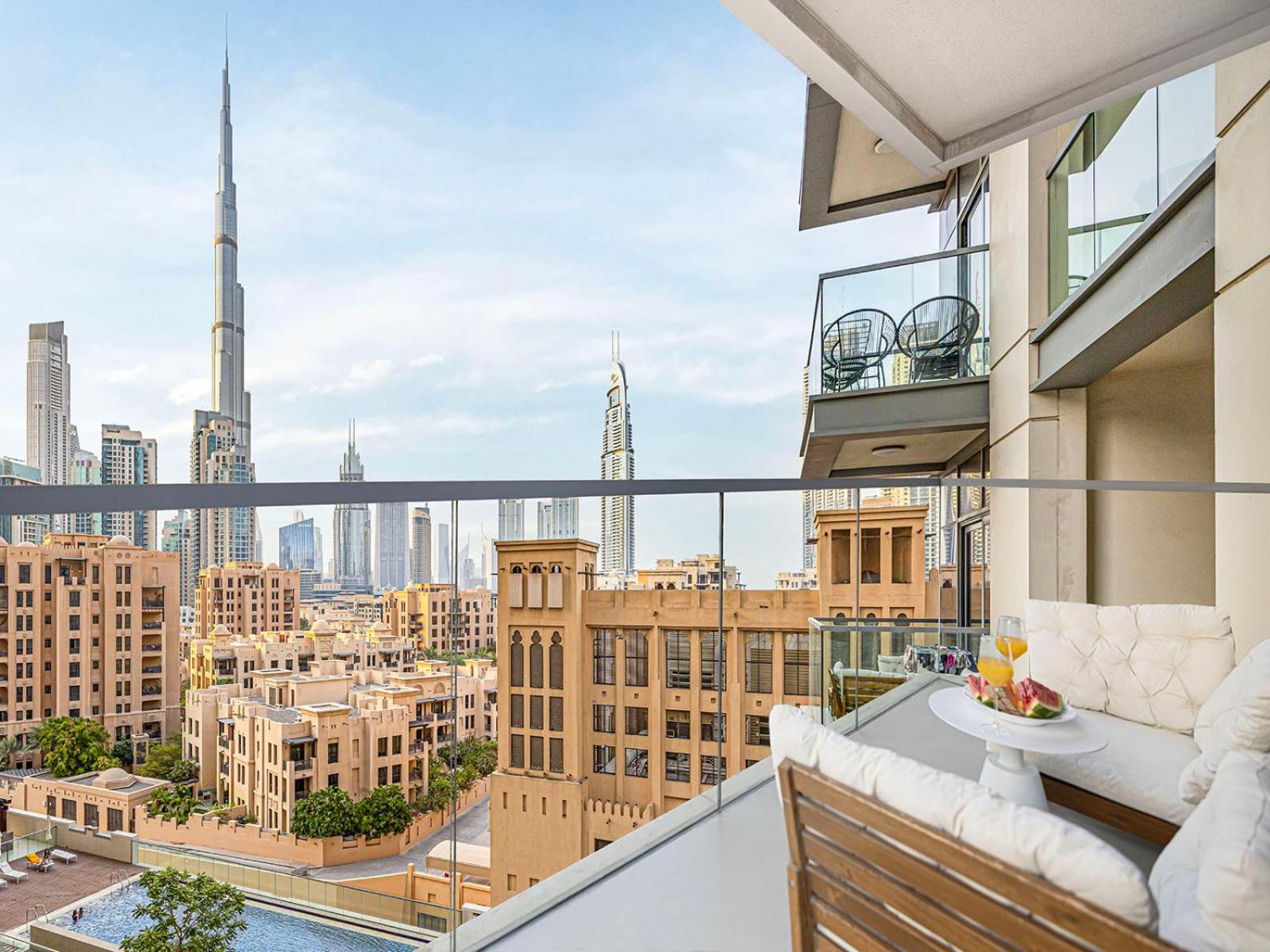 Direct Burj Khalifa View - Luxury 1BR - Walk to Dubai Mall