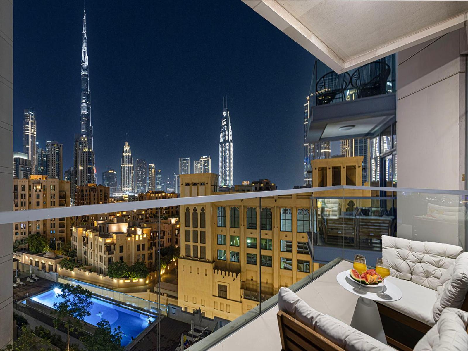 Direct Burj Khalifa View - Luxury 1BR - Walk to Dubai Mall
