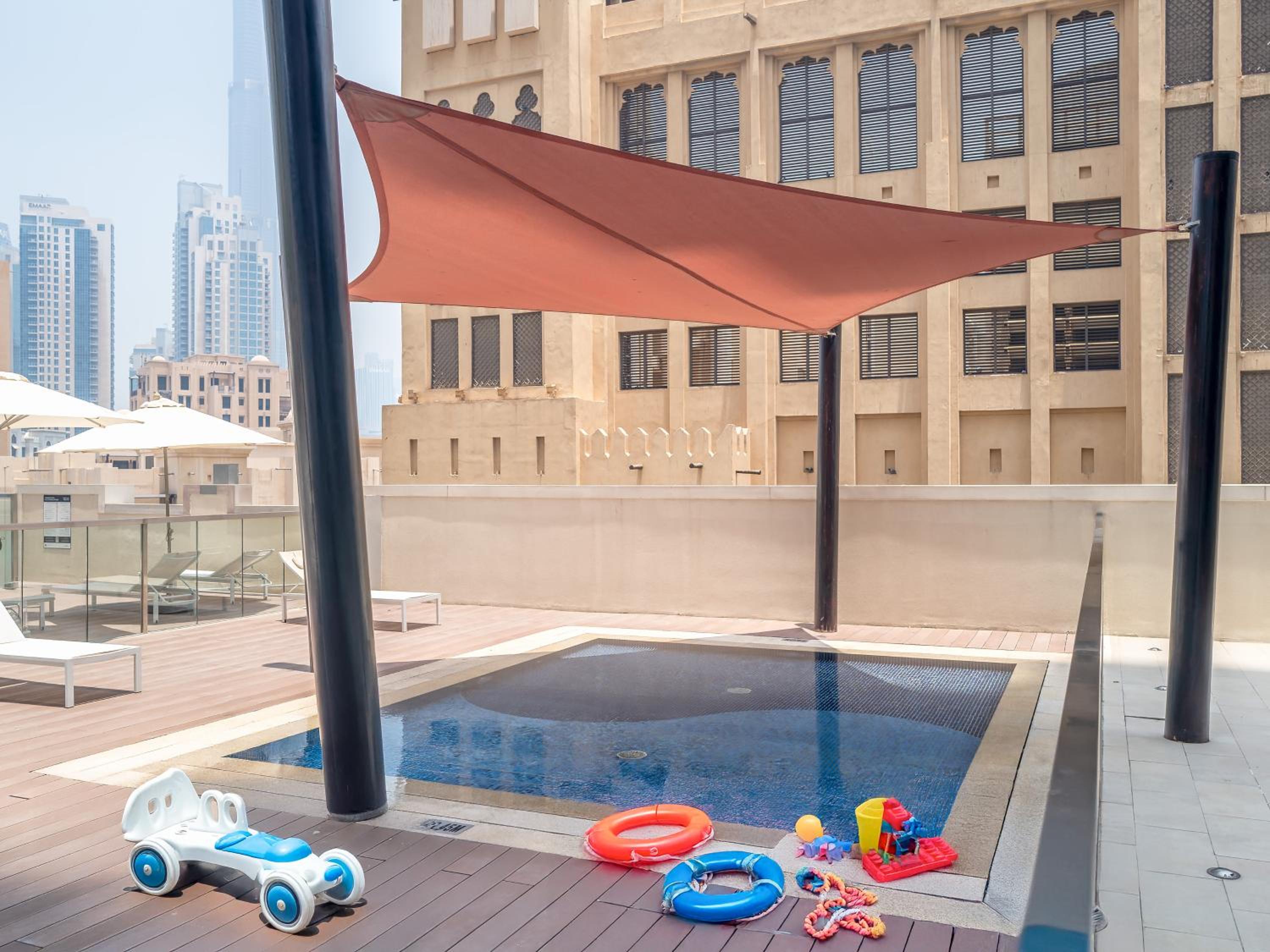 Direct Burj Khalifa View - Luxury 1BR - Walk to Dubai Mall