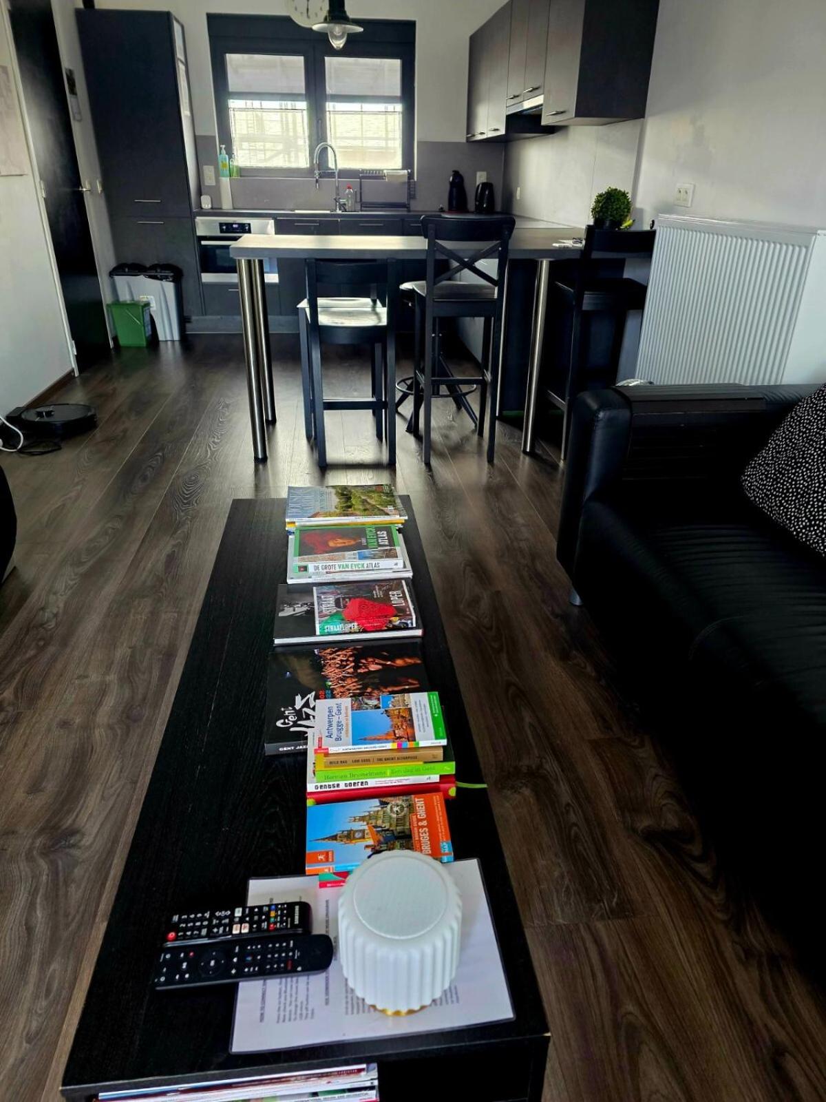 Homeawayfromhomeghent with private parking