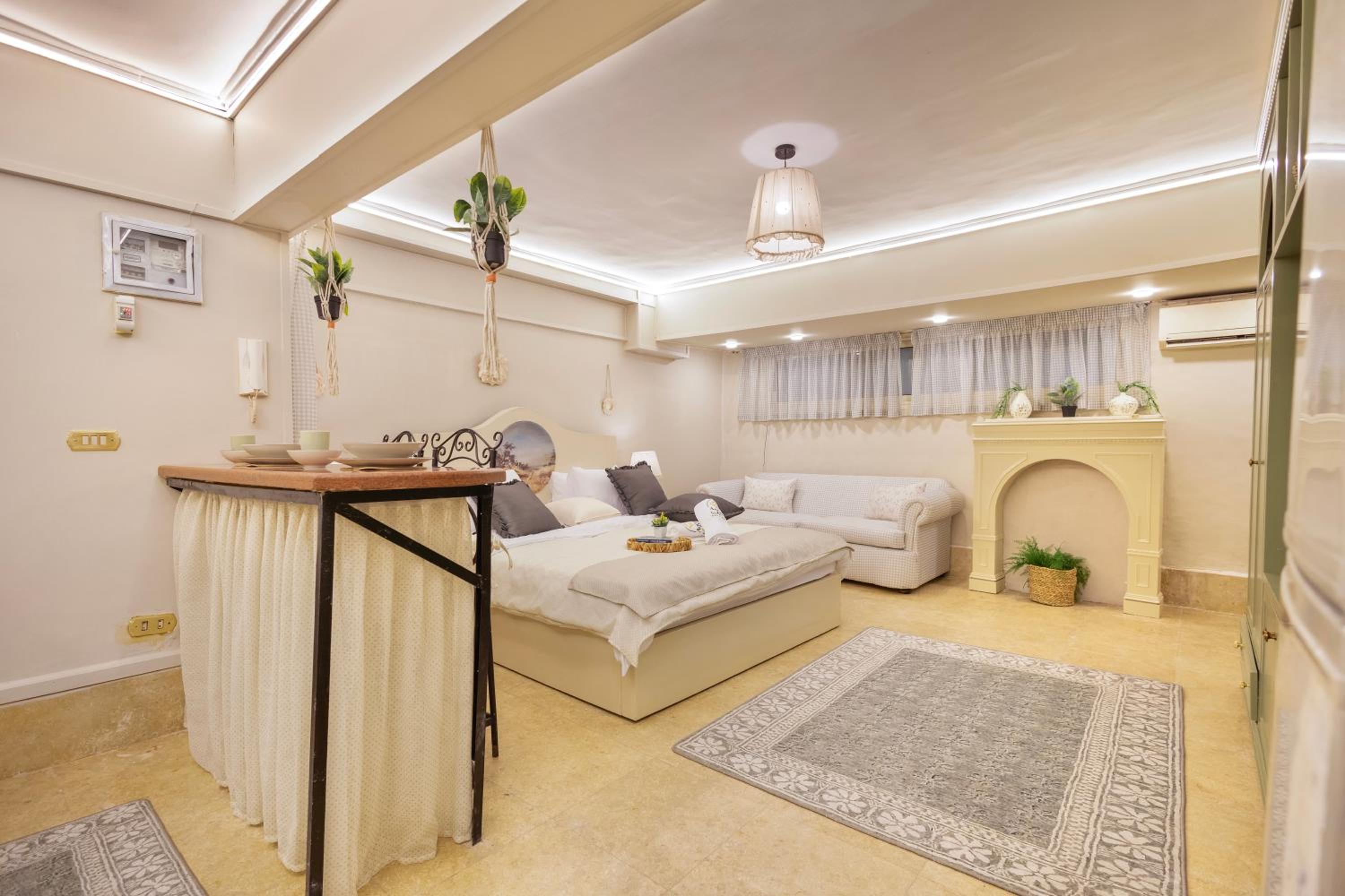 Zamalek studio Al Khayam Khan
