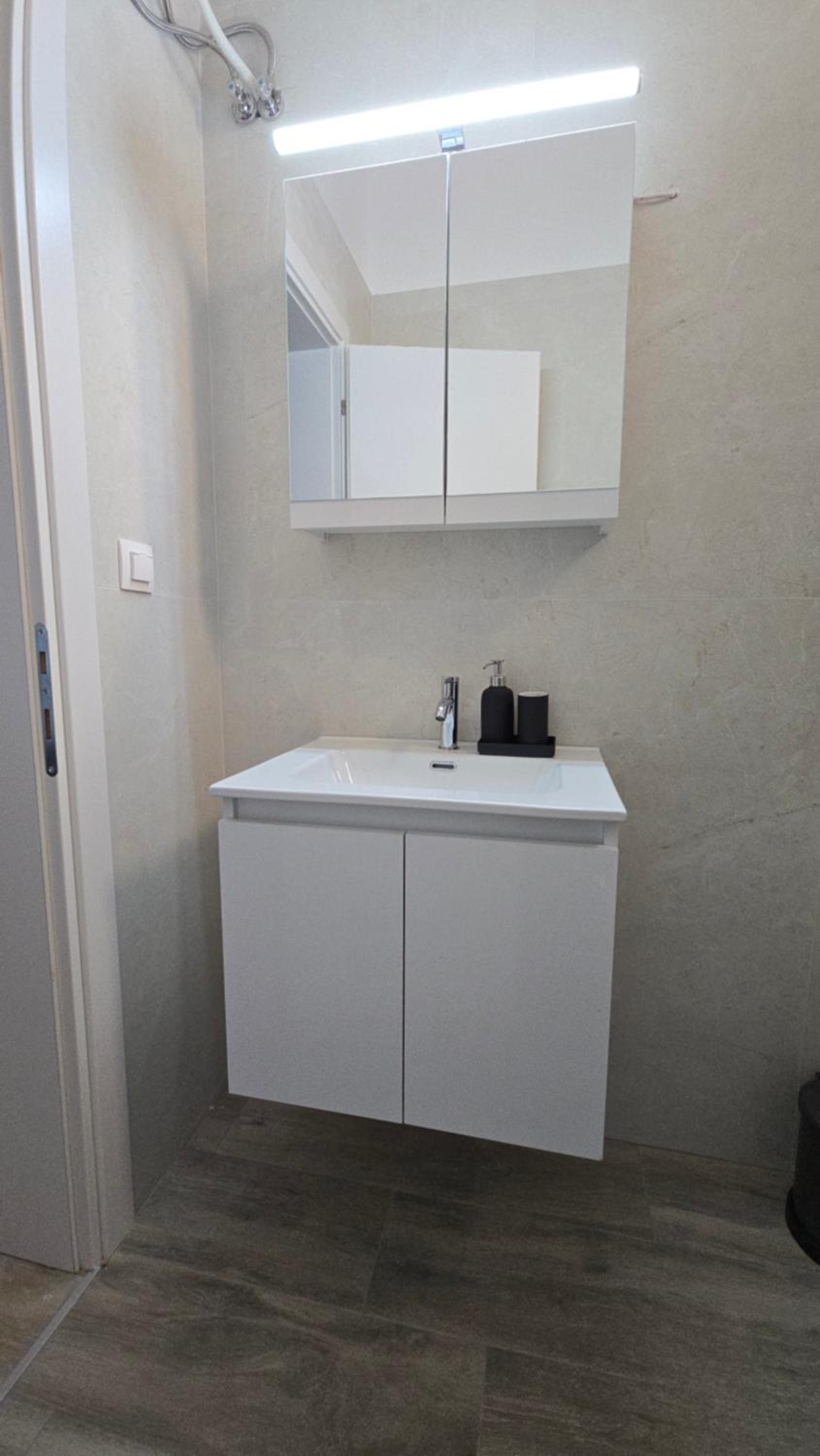 KYANA Luxury KVA