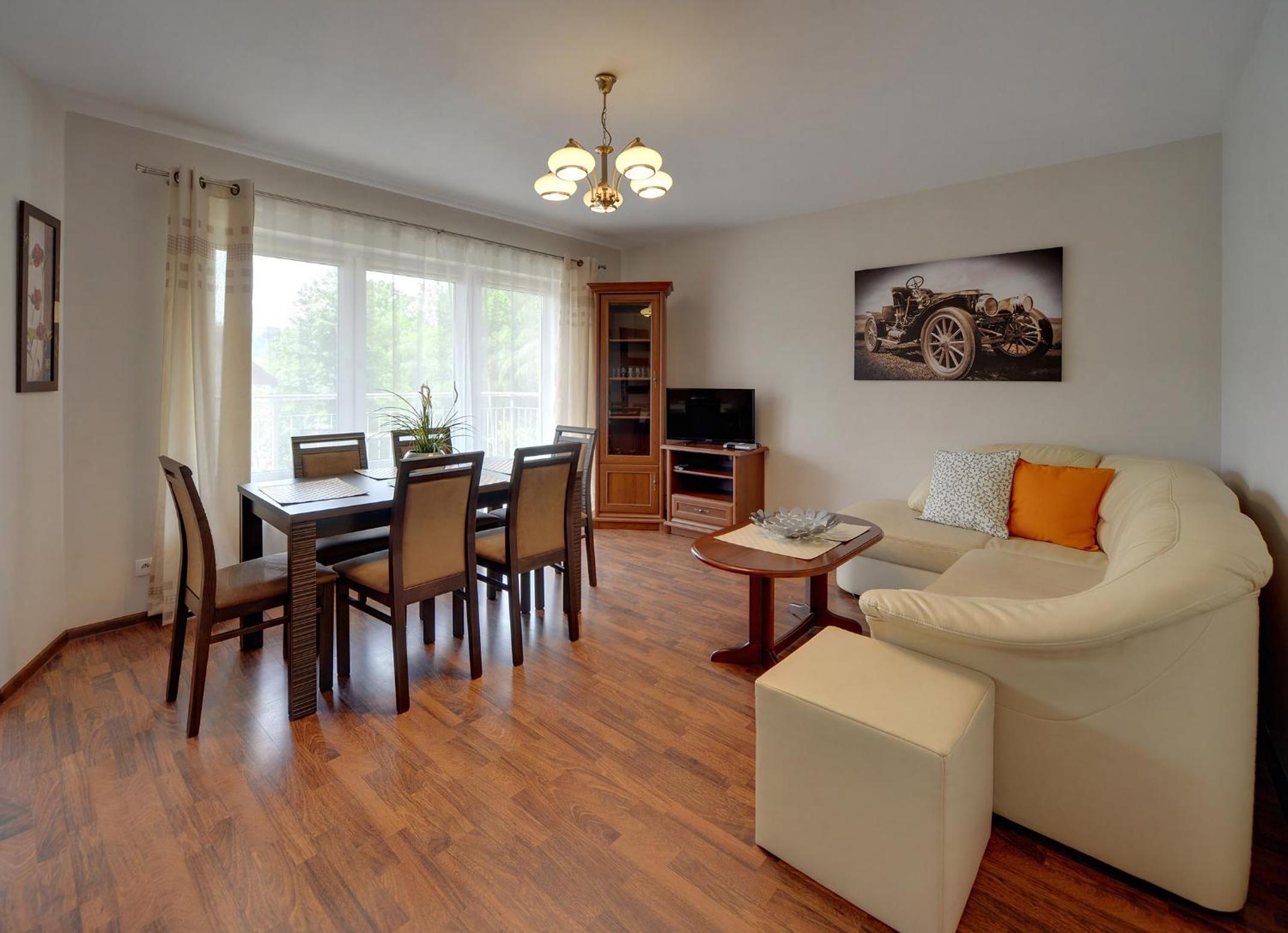 Przytulny Apartament Sun Seasons 24 w Wiśle z Balkonem by Noclegi Renters