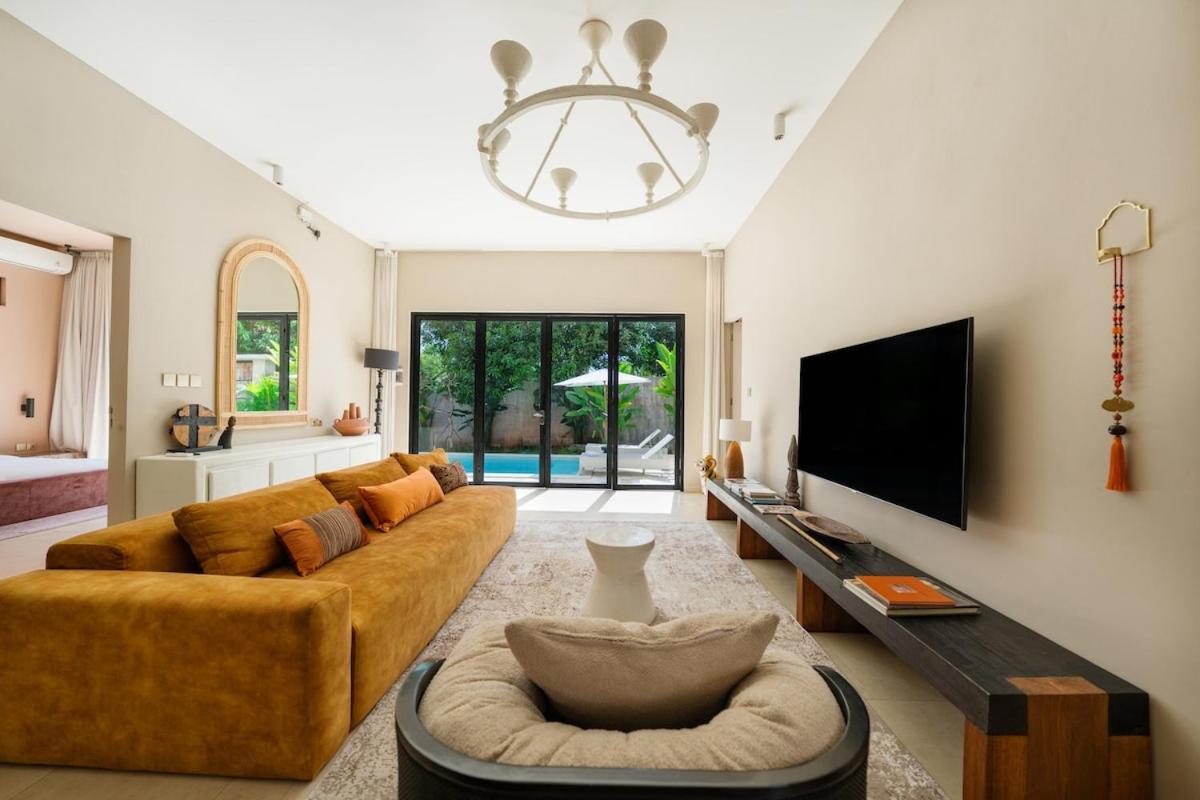 Villa Kubu Mangga - Elegant 2BR Private Pool Villa
