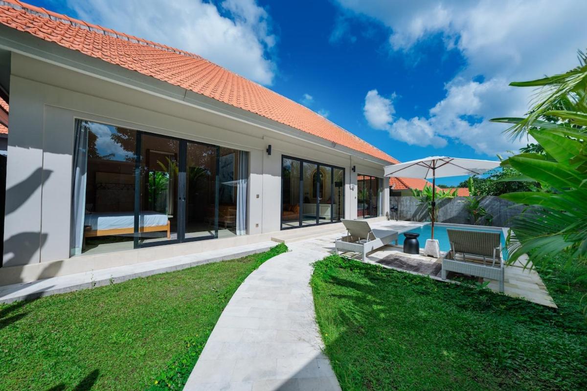 Villa Kubu Mangga - Elegant 2BR Private Pool Villa