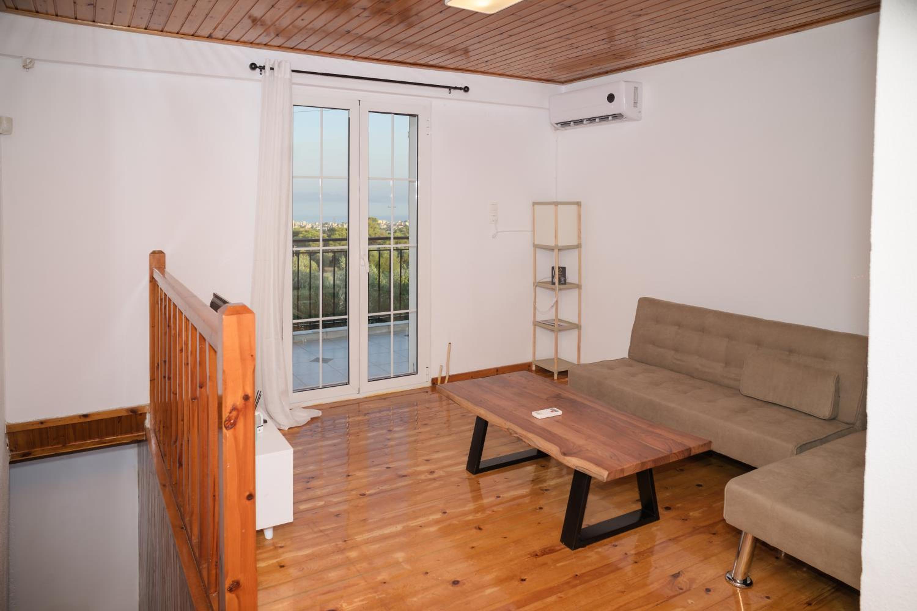 Anax Villa