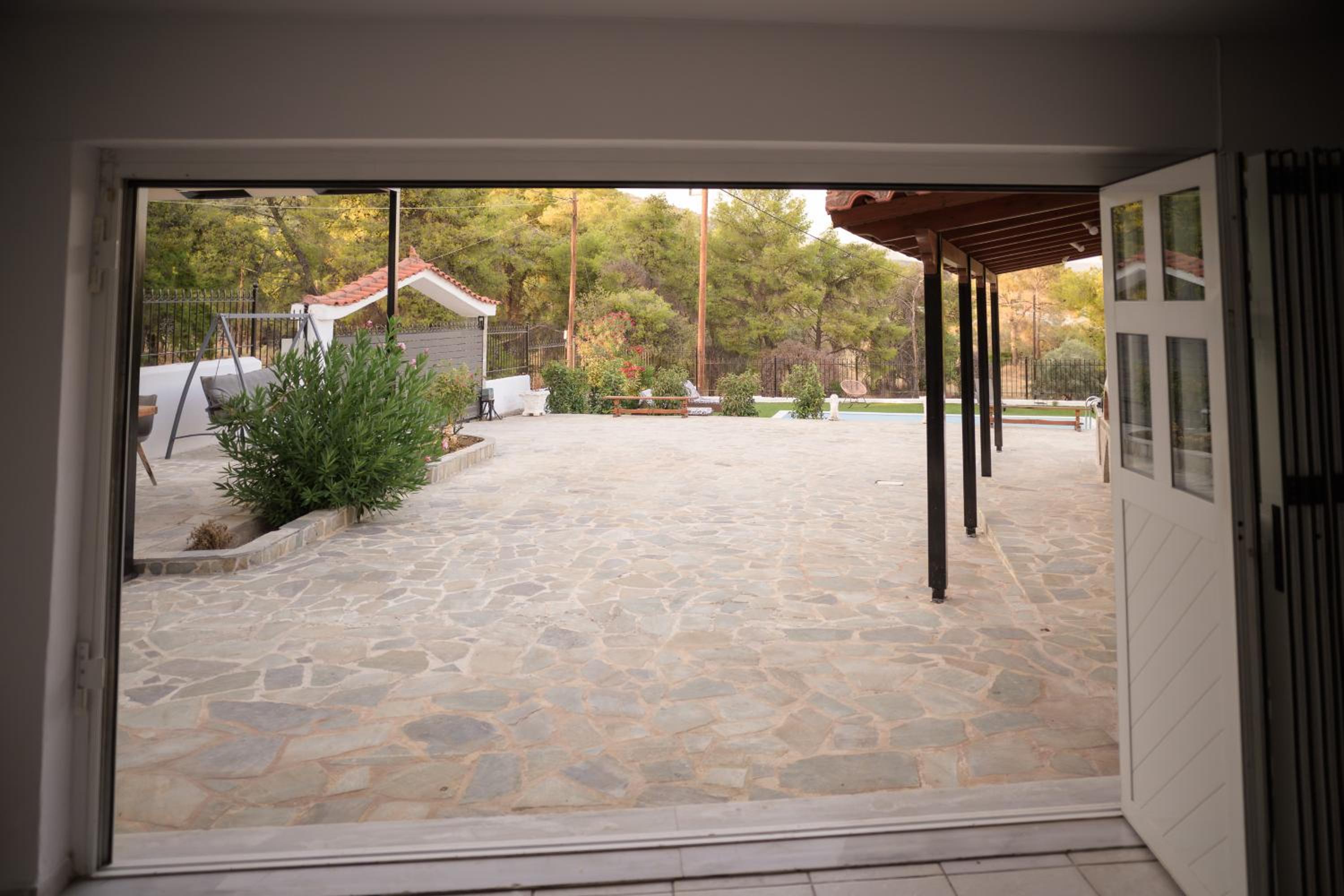 Anax Villa