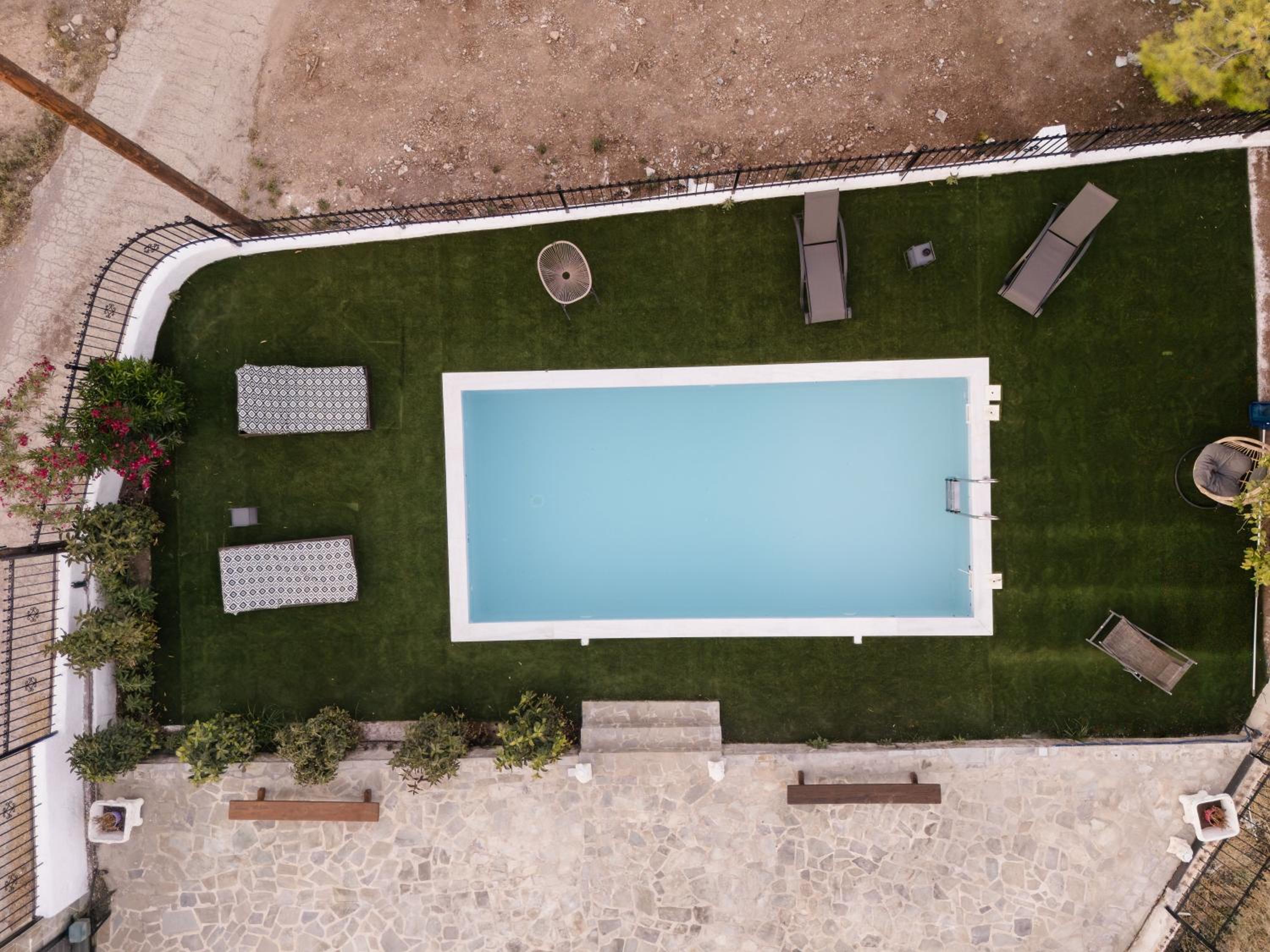 Anax Villa