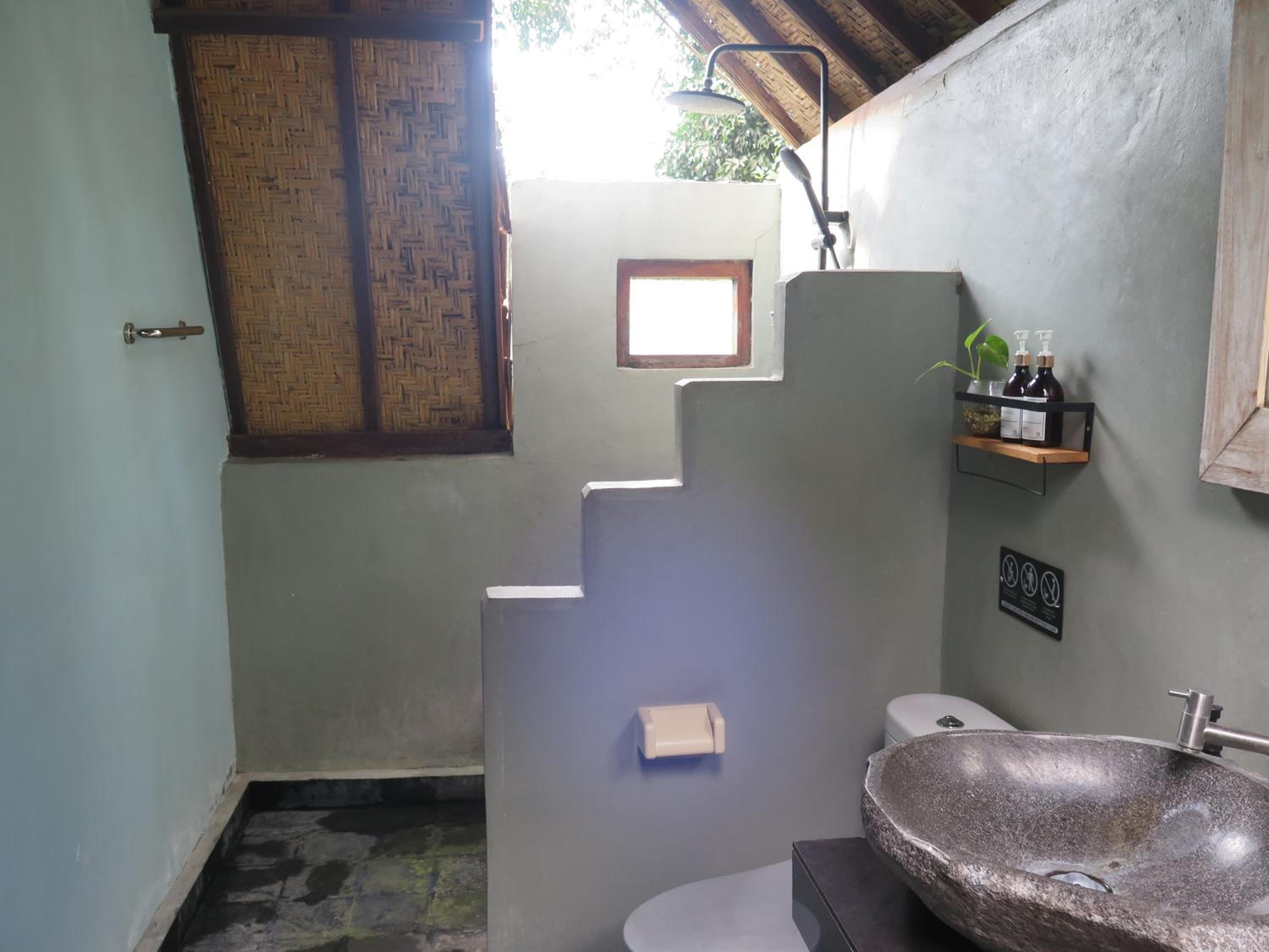 Apit Lawang Villas