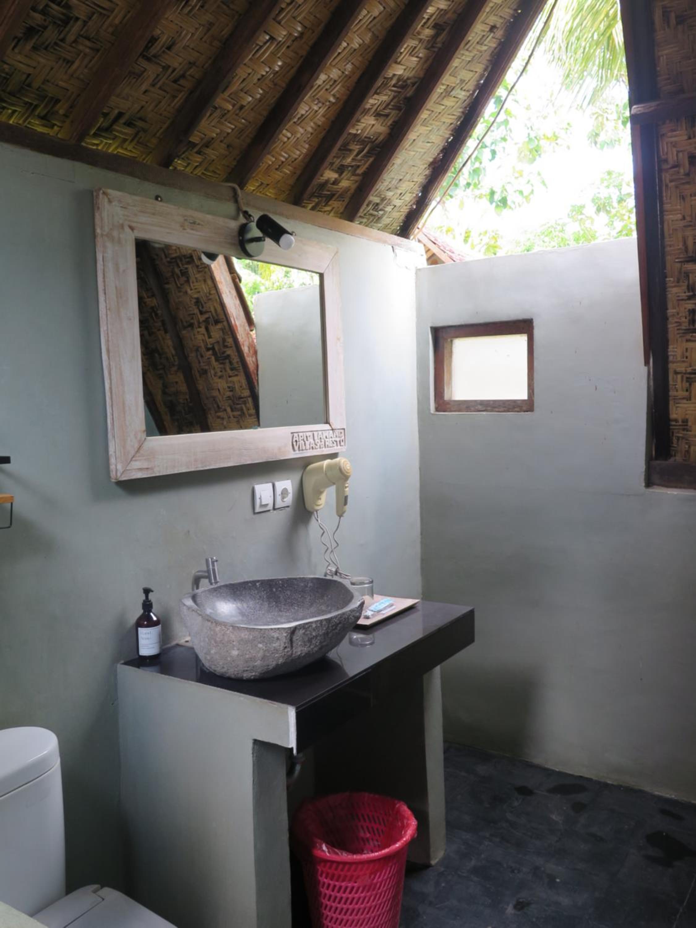 Apit Lawang Villas