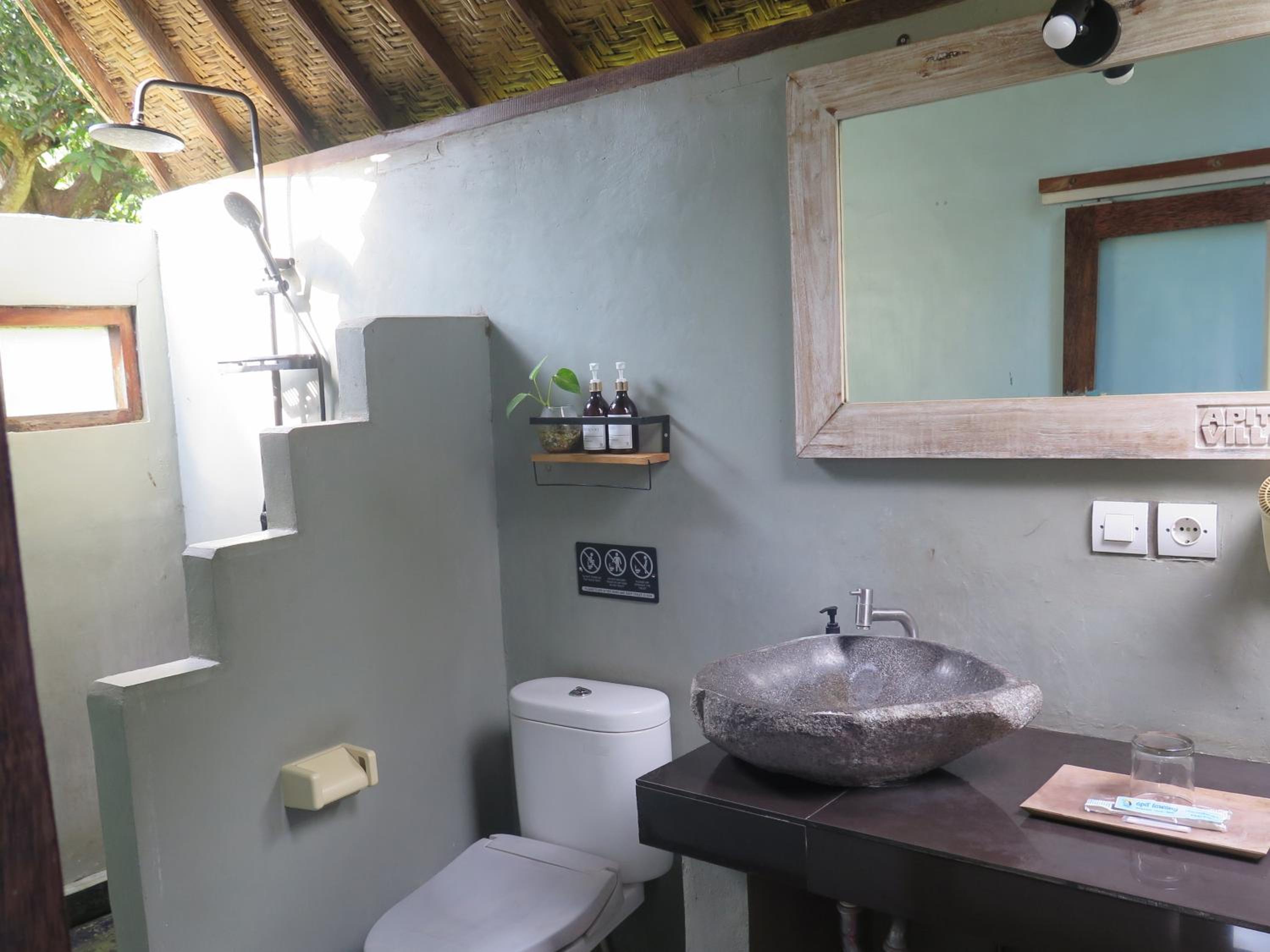 Apit Lawang Villas