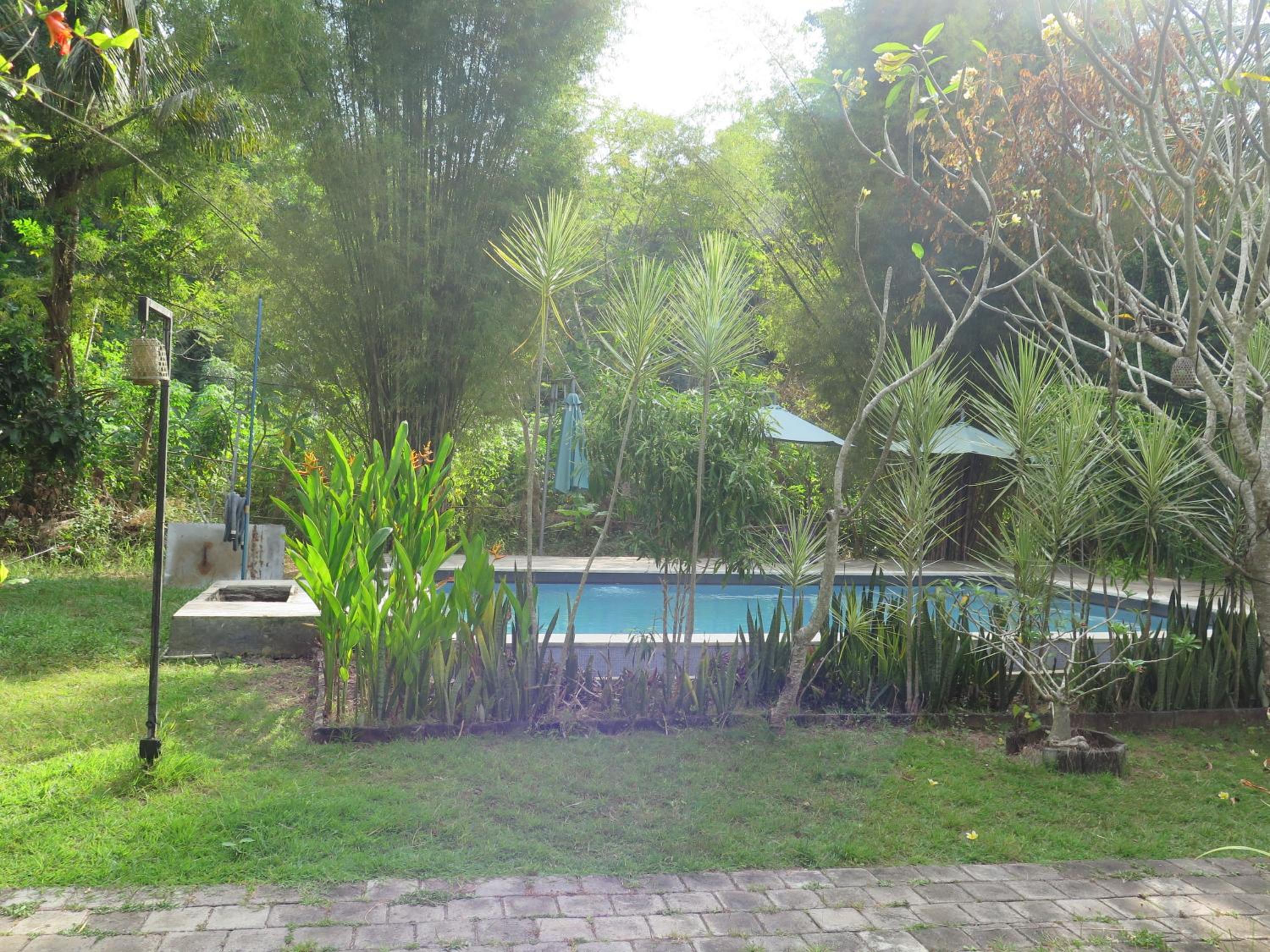 Apit Lawang Villas