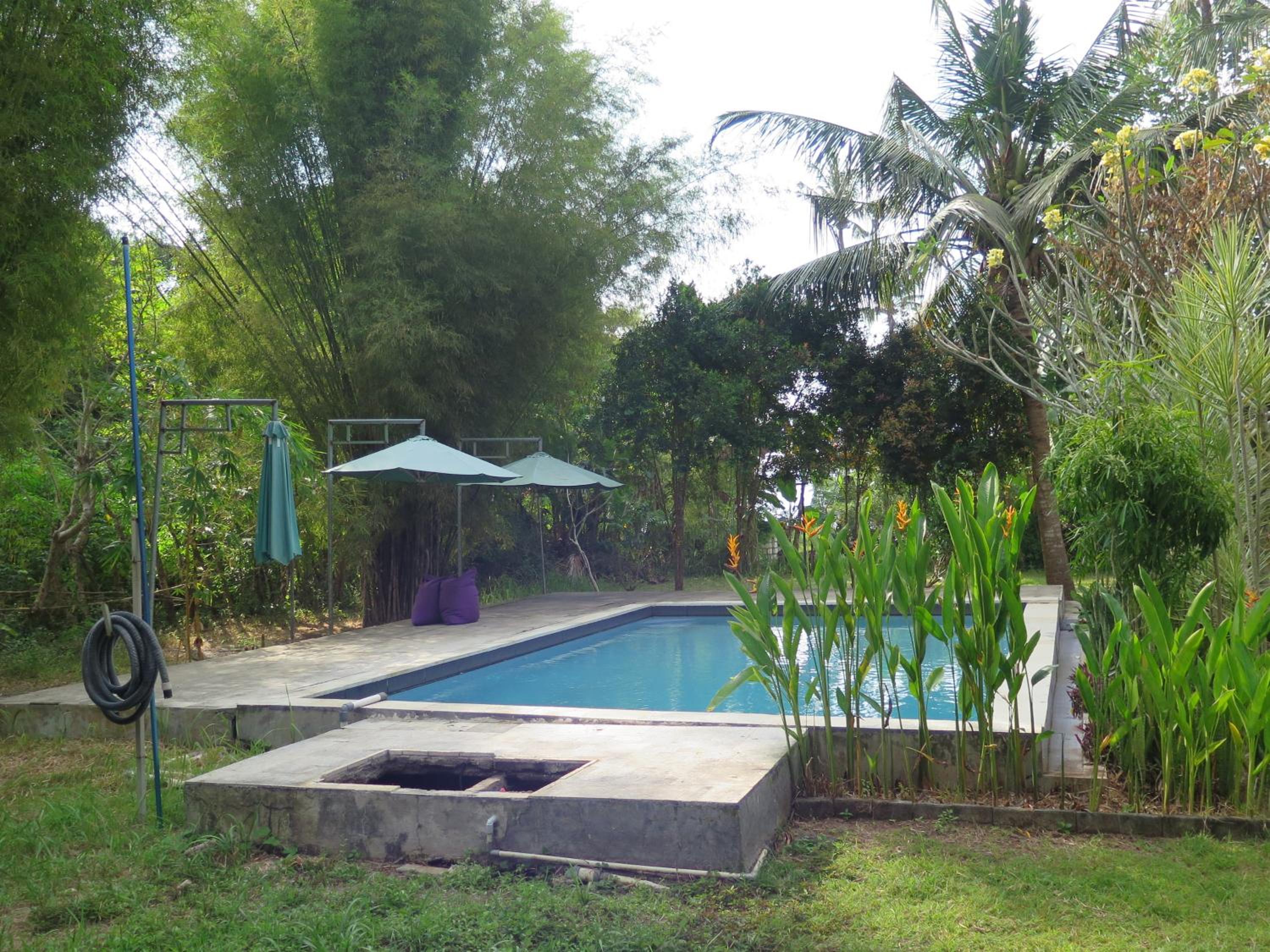 Apit Lawang Villas