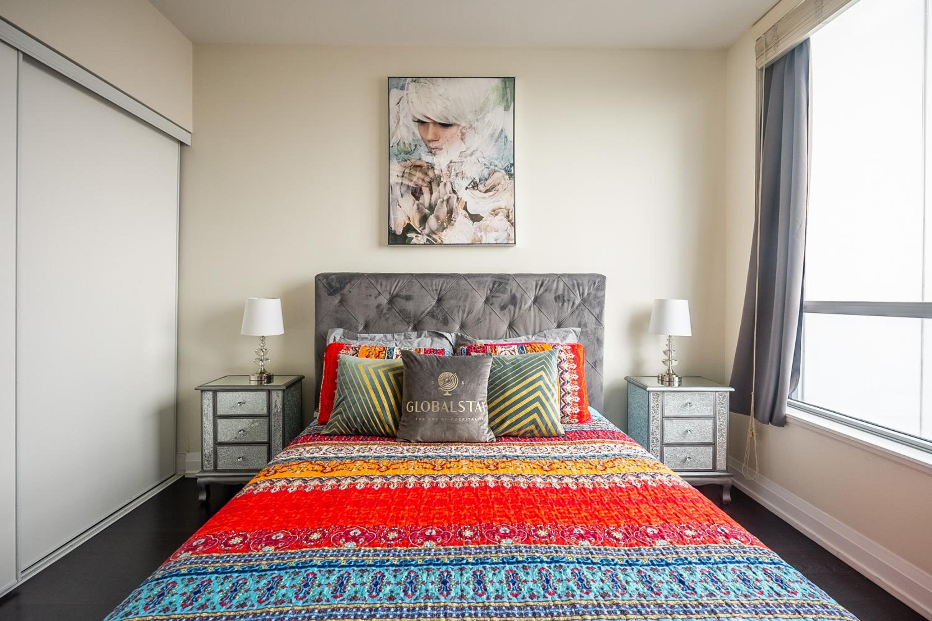 1 Bedroom Apartment with Balcony and Skyline View in North York