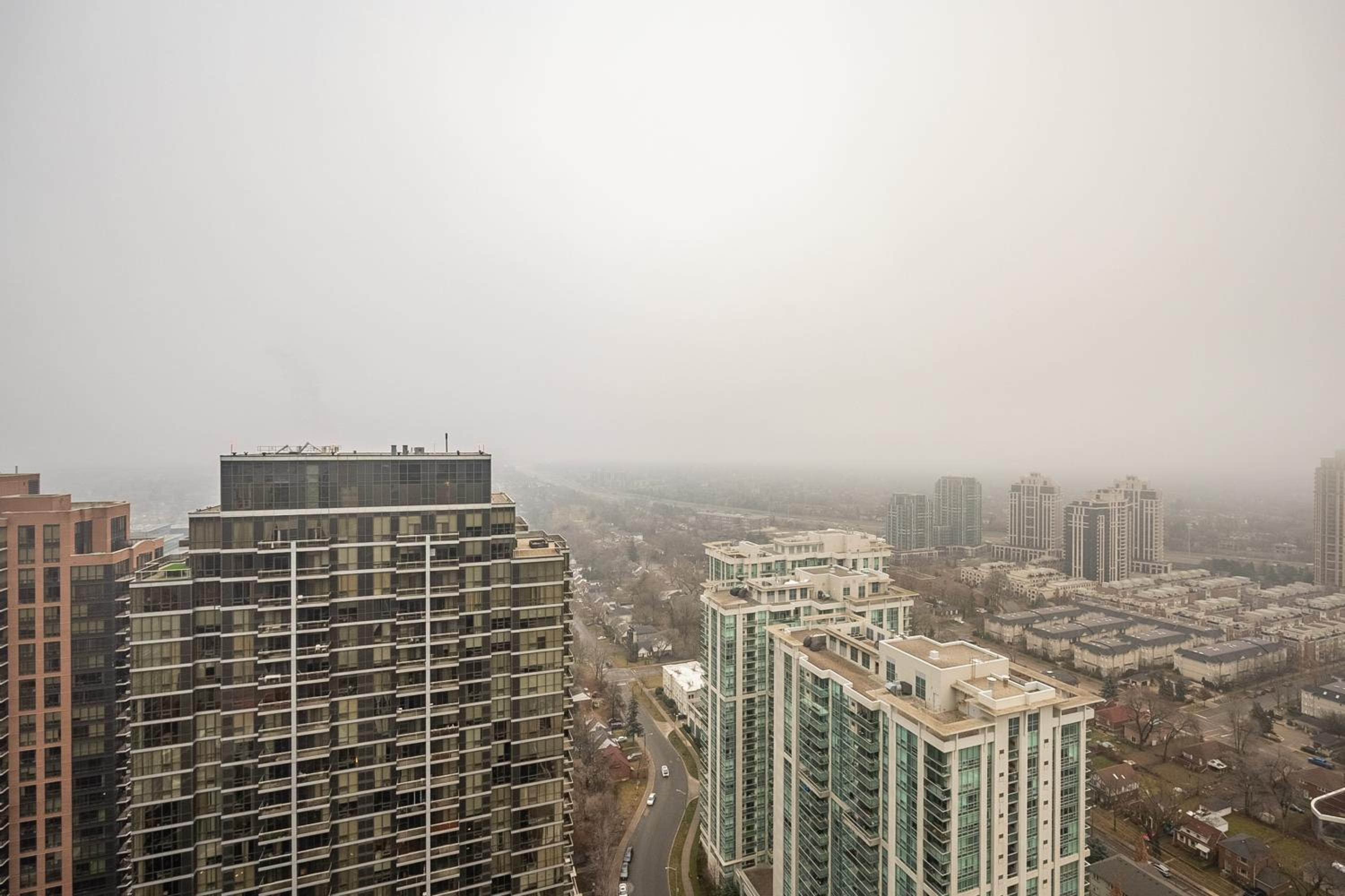 1 Bedroom Apartment with Balcony and Skyline View in North York