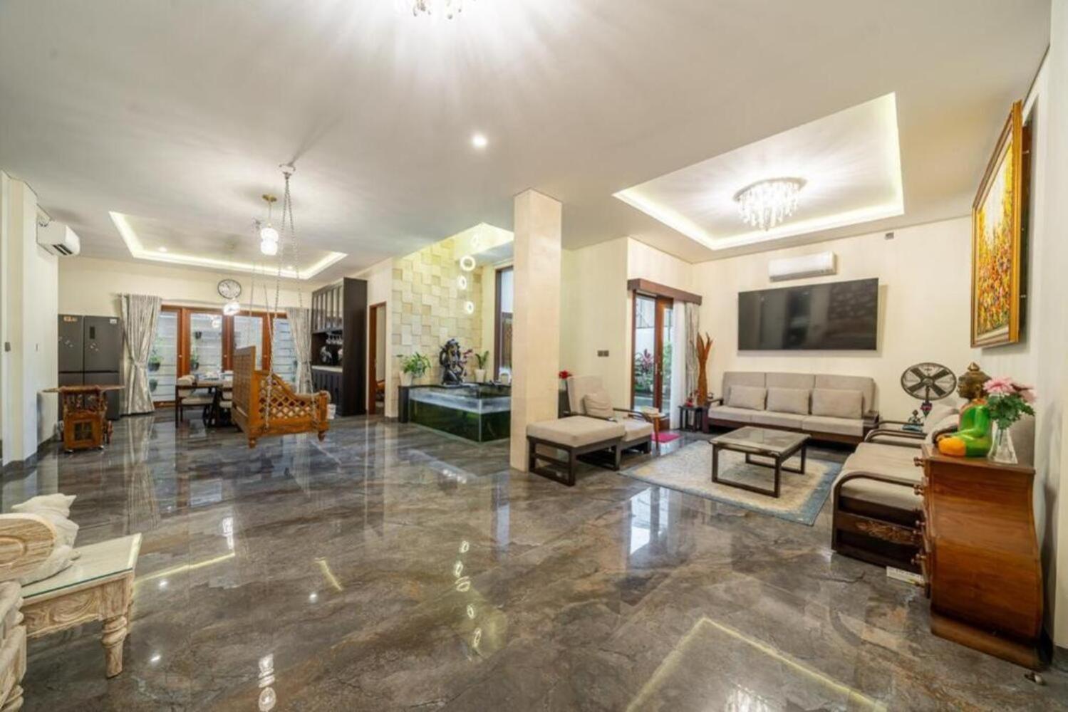 Modern 5BR Luxury Villa with Pool & Rooftop - 100m from Sanur Beach