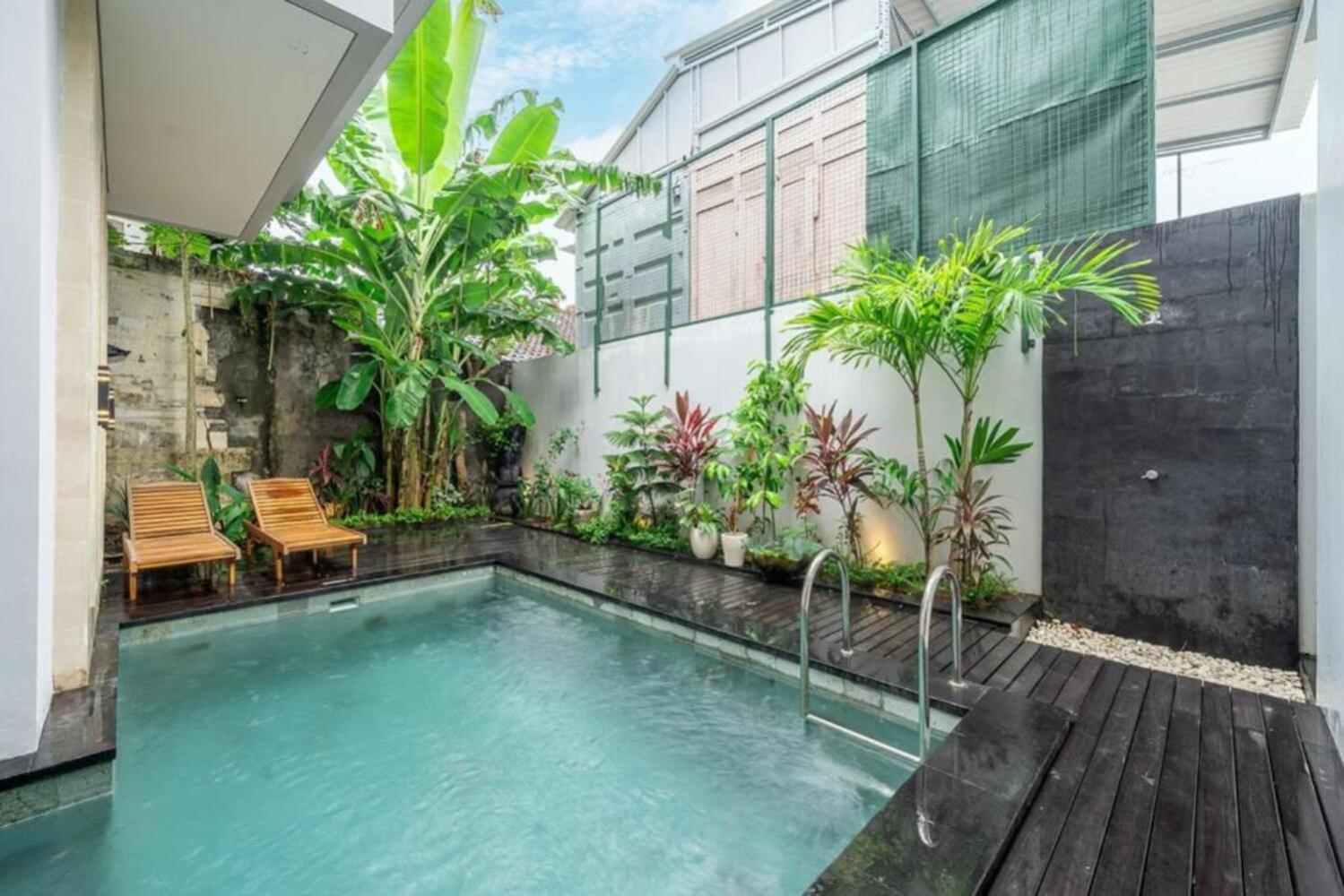 Modern 5BR Luxury Villa with Pool & Rooftop - 100m from Sanur Beach