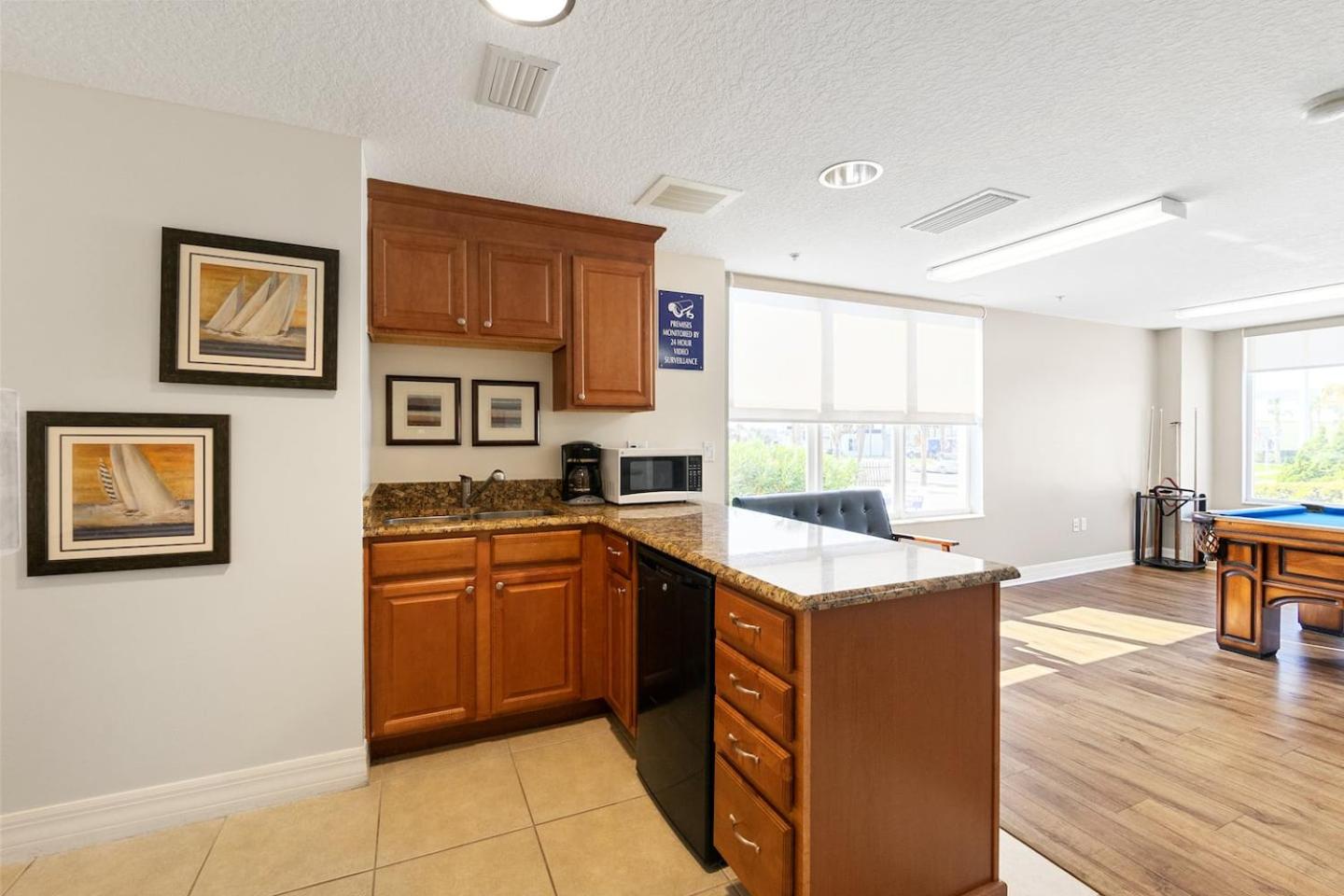 Beachfront 3BR Condo with Stunning Views Daytona