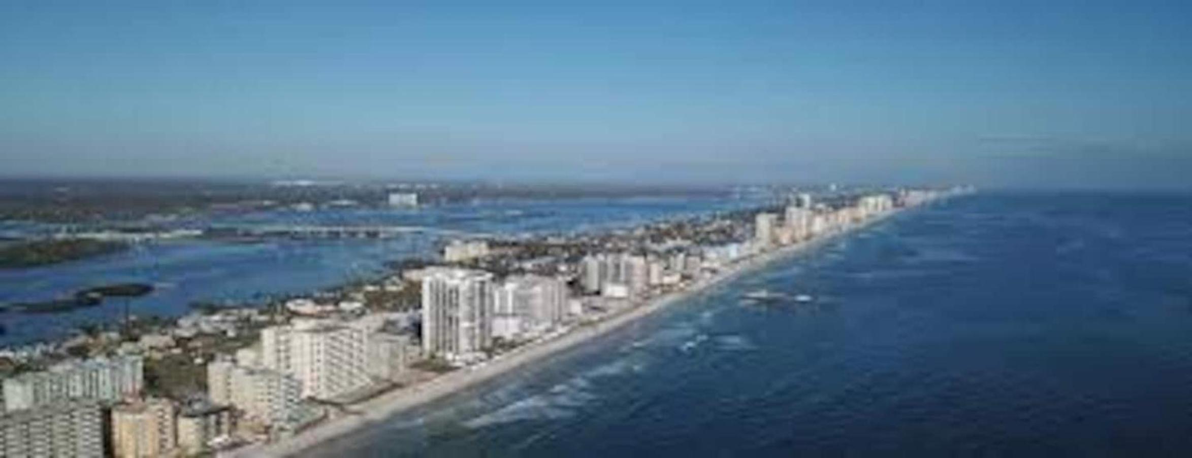 Beachfront 3BR Condo with Stunning Views Daytona