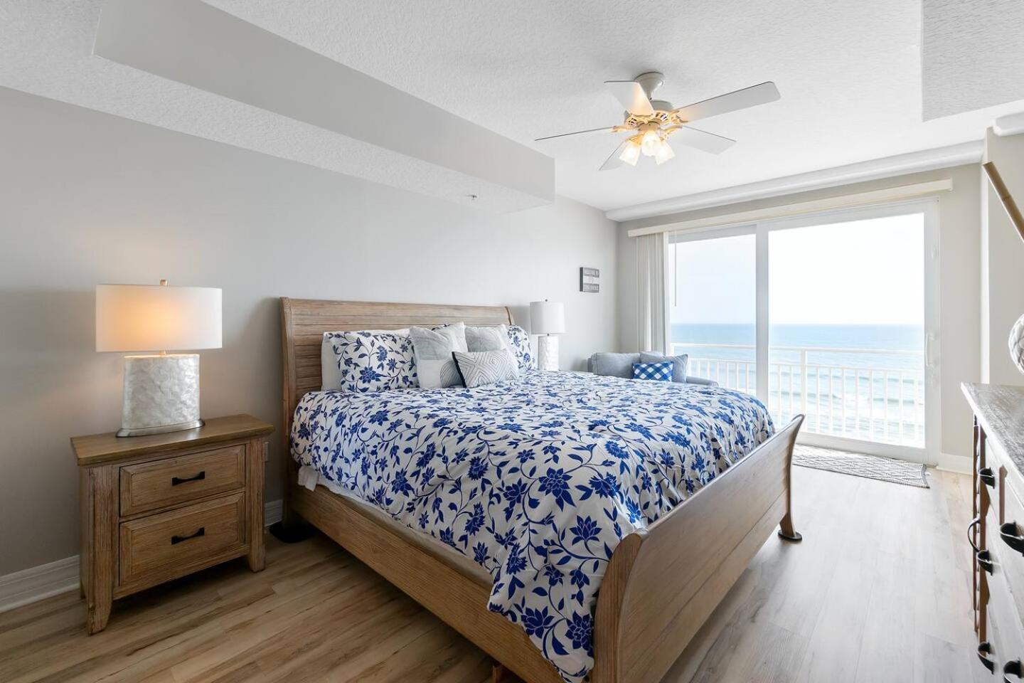 Beachfront 3BR Condo with Stunning Views Daytona