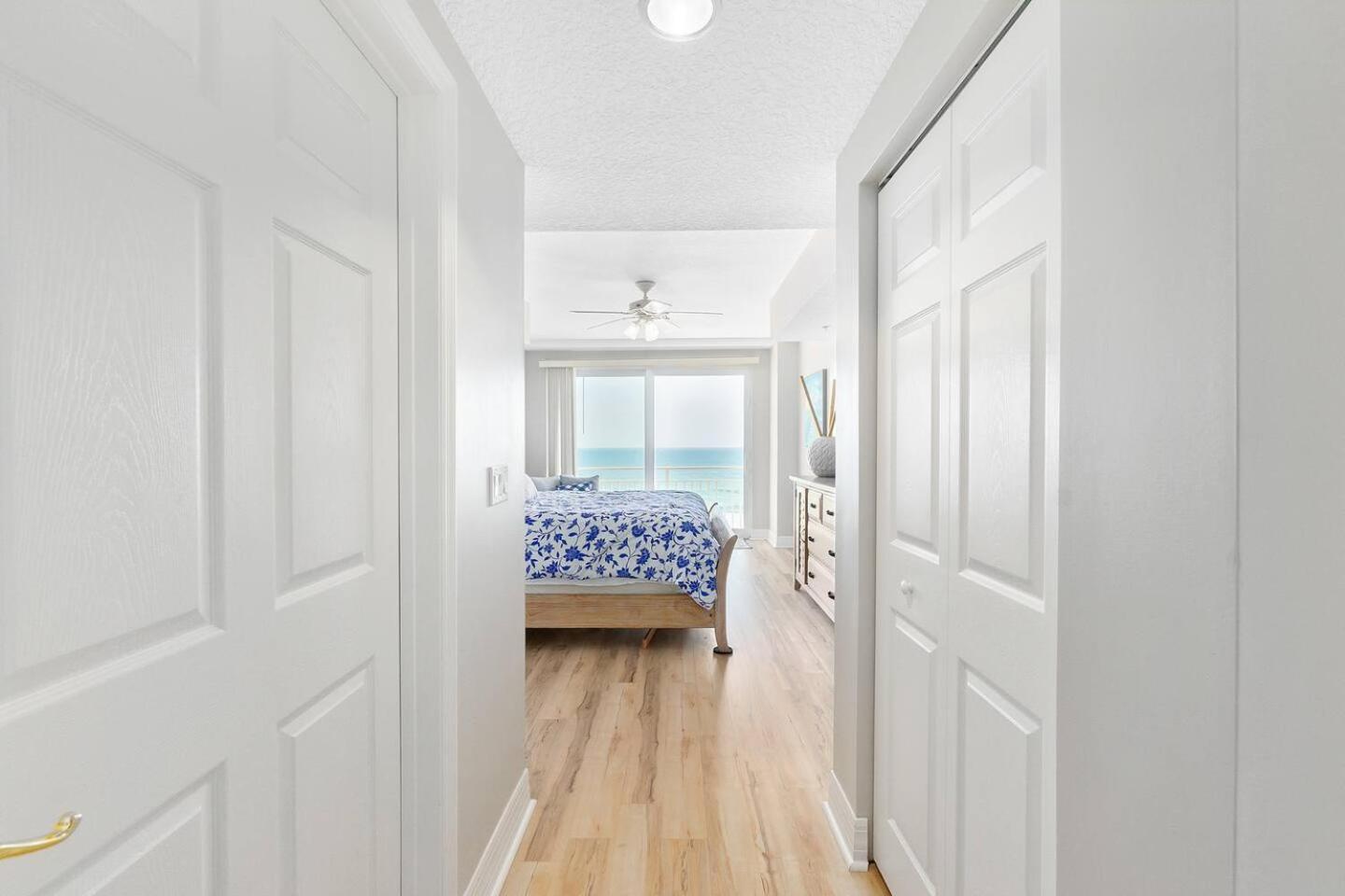 Beachfront 3BR Condo with Stunning Views Daytona