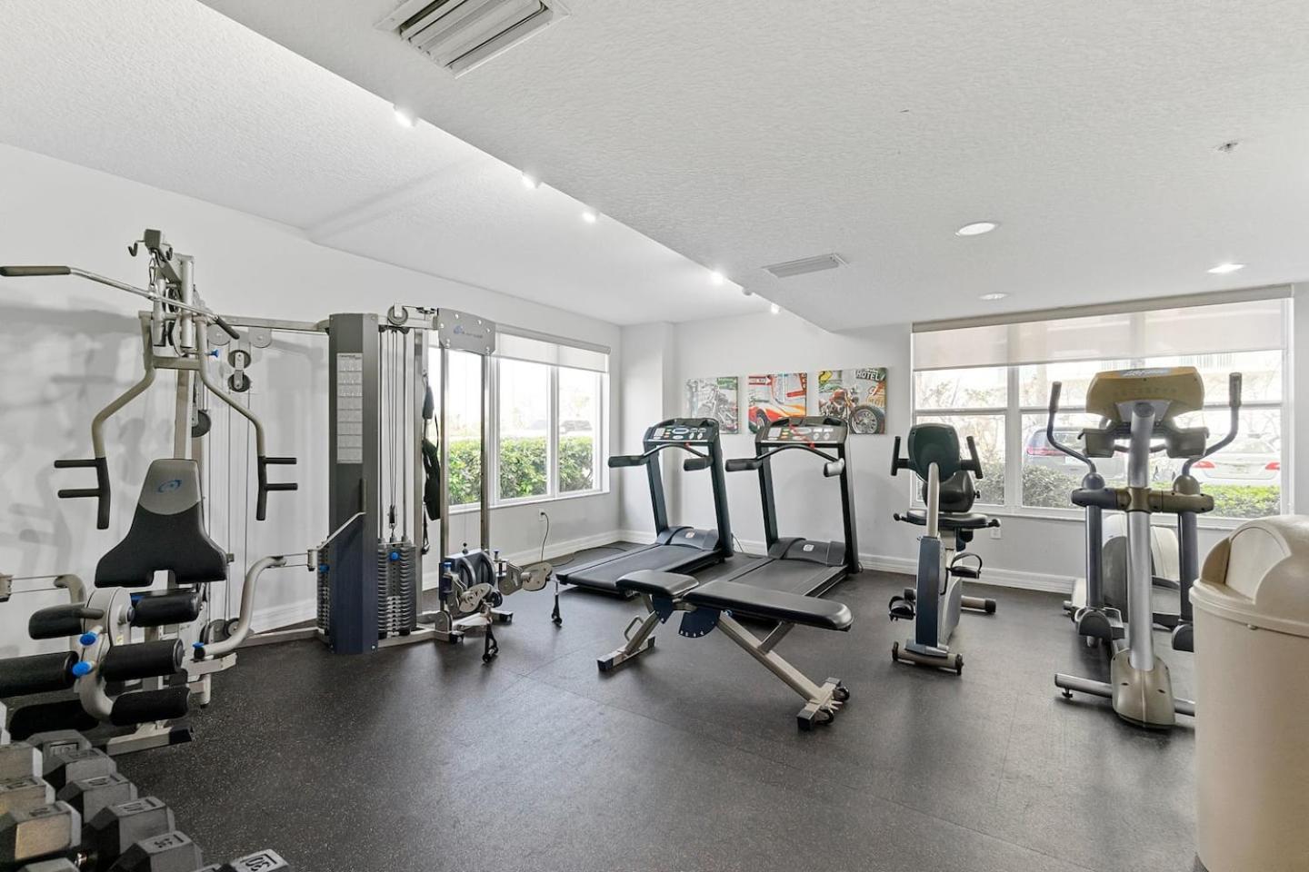 Beachfront 3BR Condo with Stunning Views Daytona