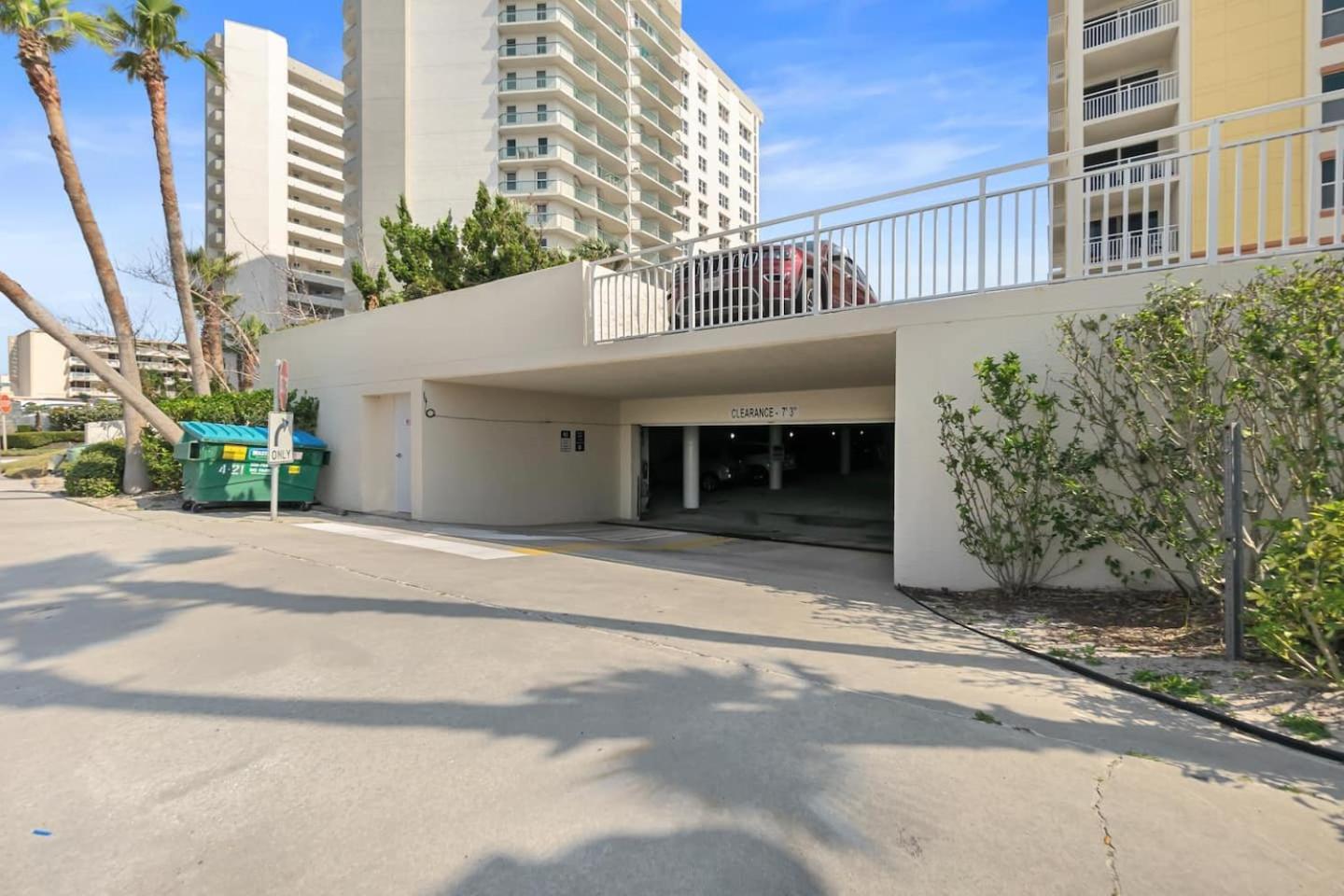 Beachfront 3BR Condo with Stunning Views Daytona