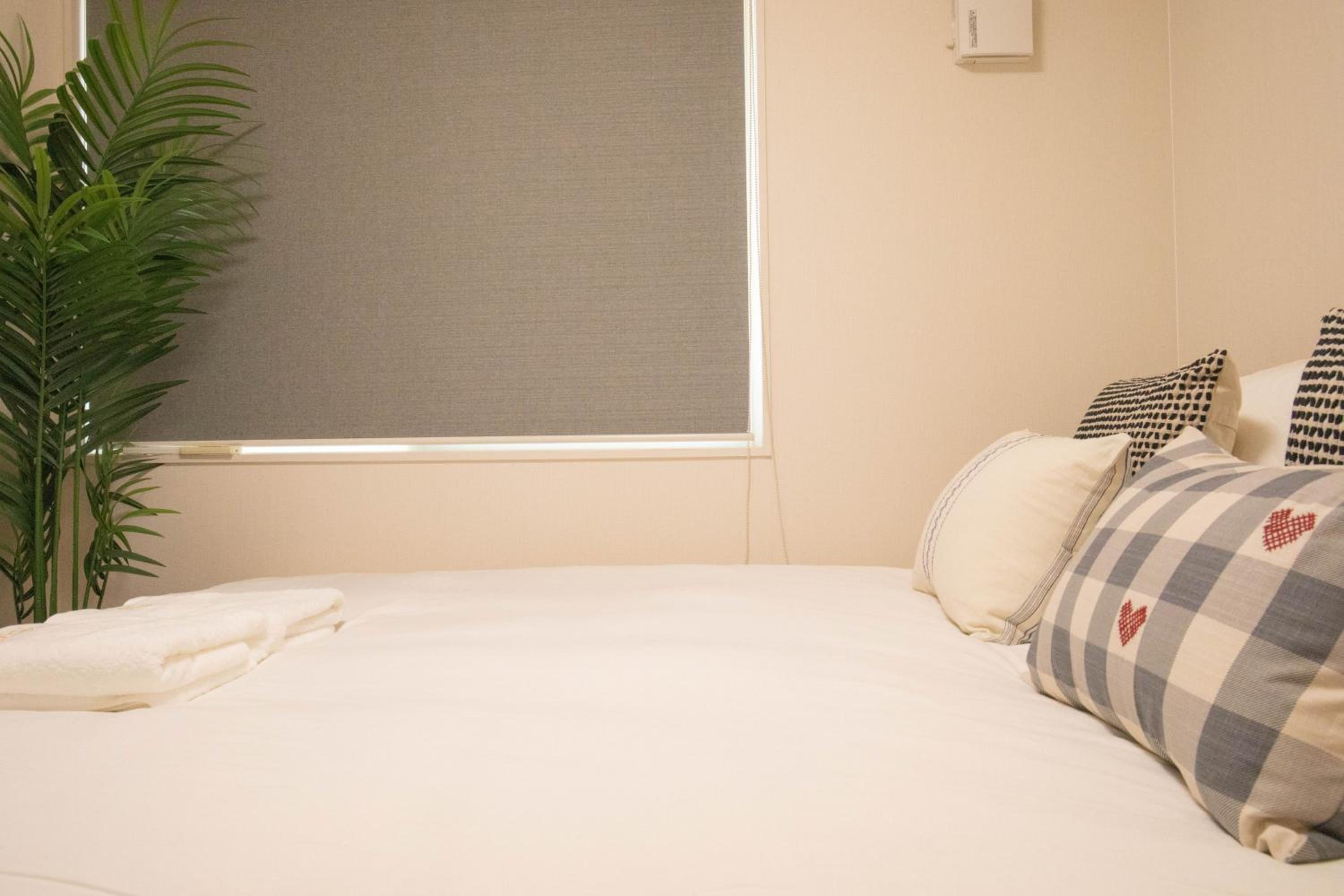 Osaka Shinsaibashi Dotonbori Tsutenkaku Villa House Free Parking 三房一厅一卫一浴