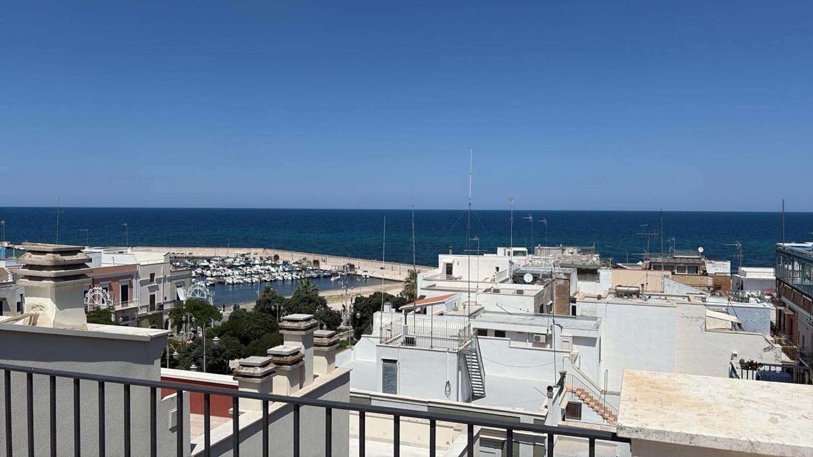 Palazzo della Torre 205 – Cozy Sea View Suite