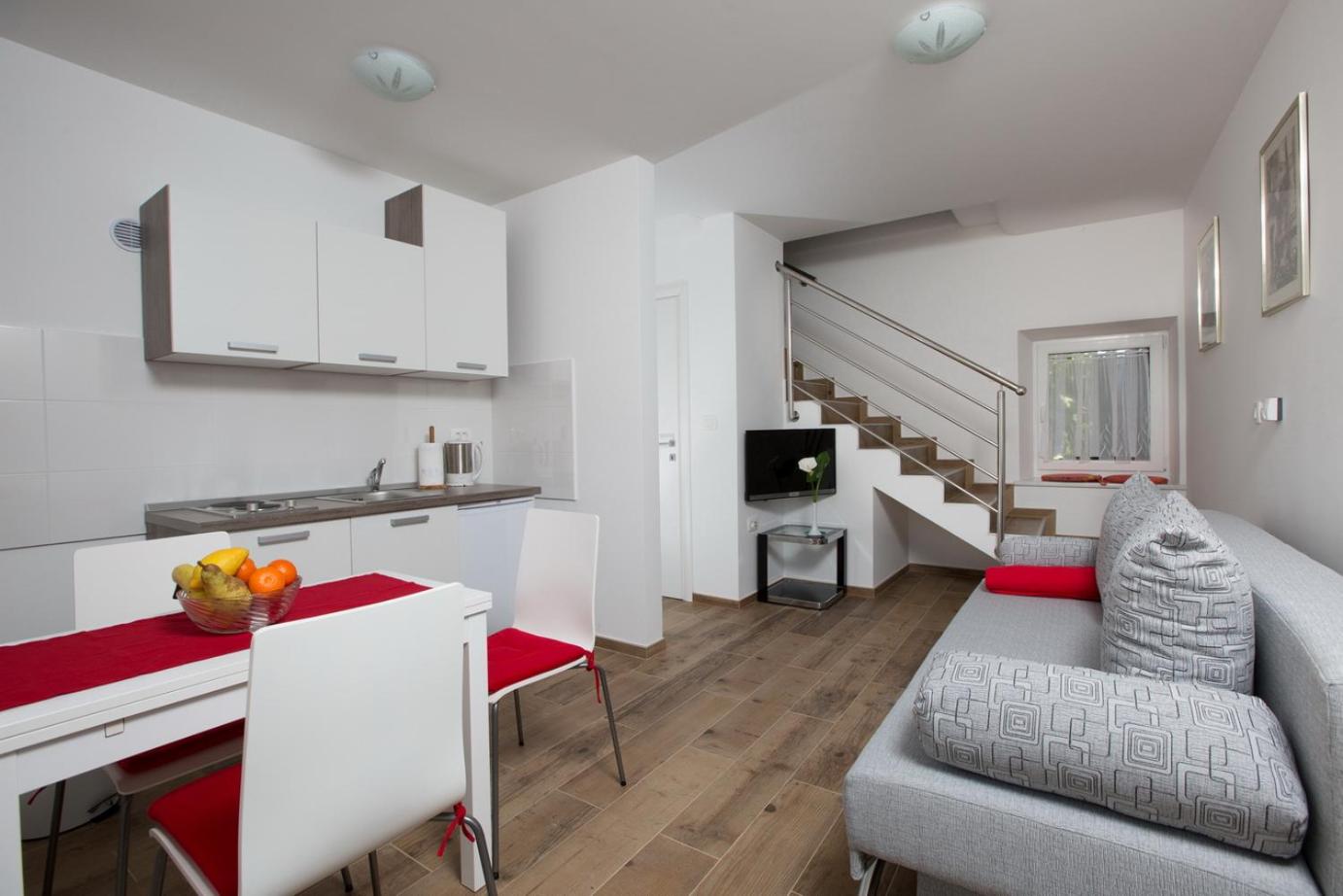 Apartmani Ve-Ro view 4