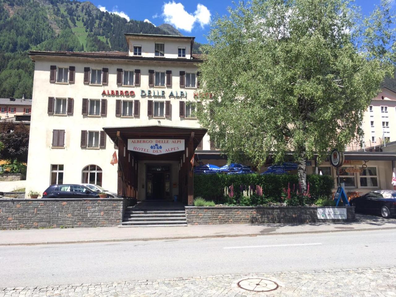Hotel Des Alpes - Restaurant & Pizzeria - Image 1