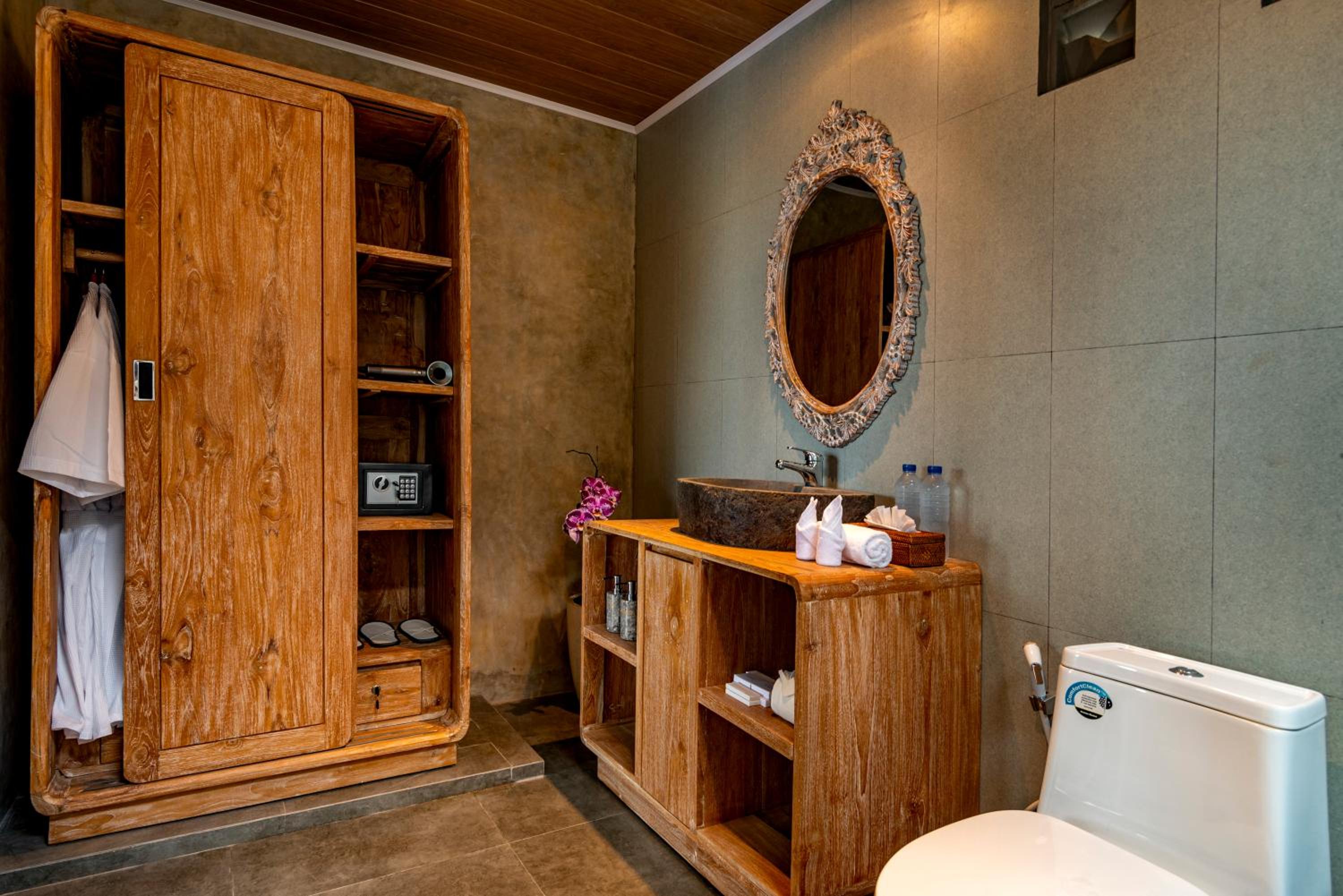 Shankara Villa Ubud by Dhananjaya Hospitality