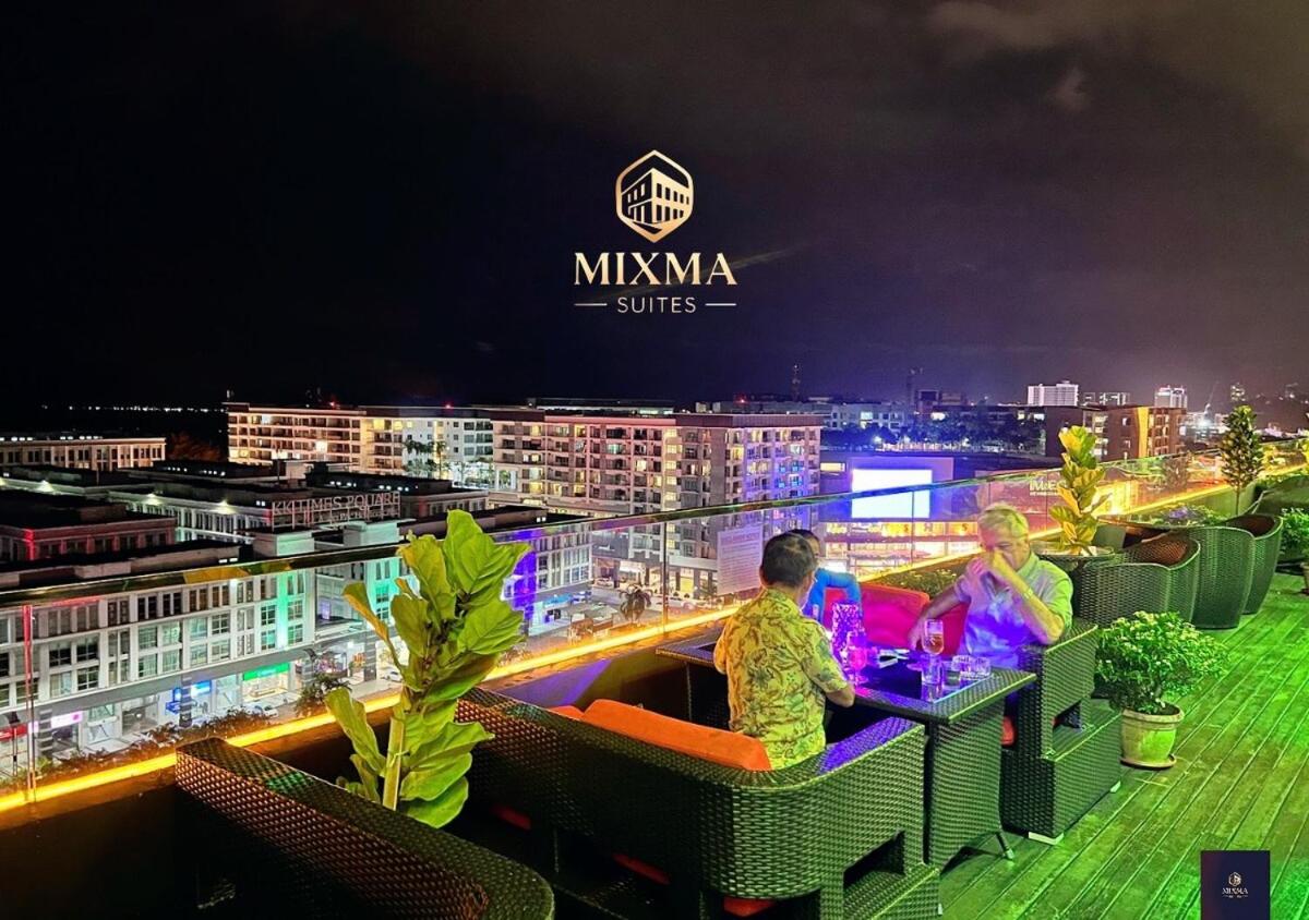 Sutera Avenue Free Parking Near Imago Mall at Mixma Suites