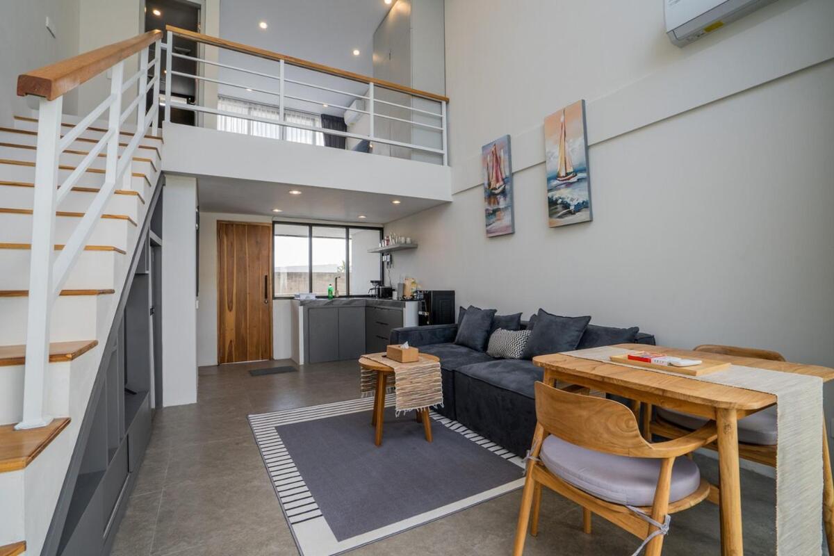 Wolu Loft 28 - 1BR North Canggu