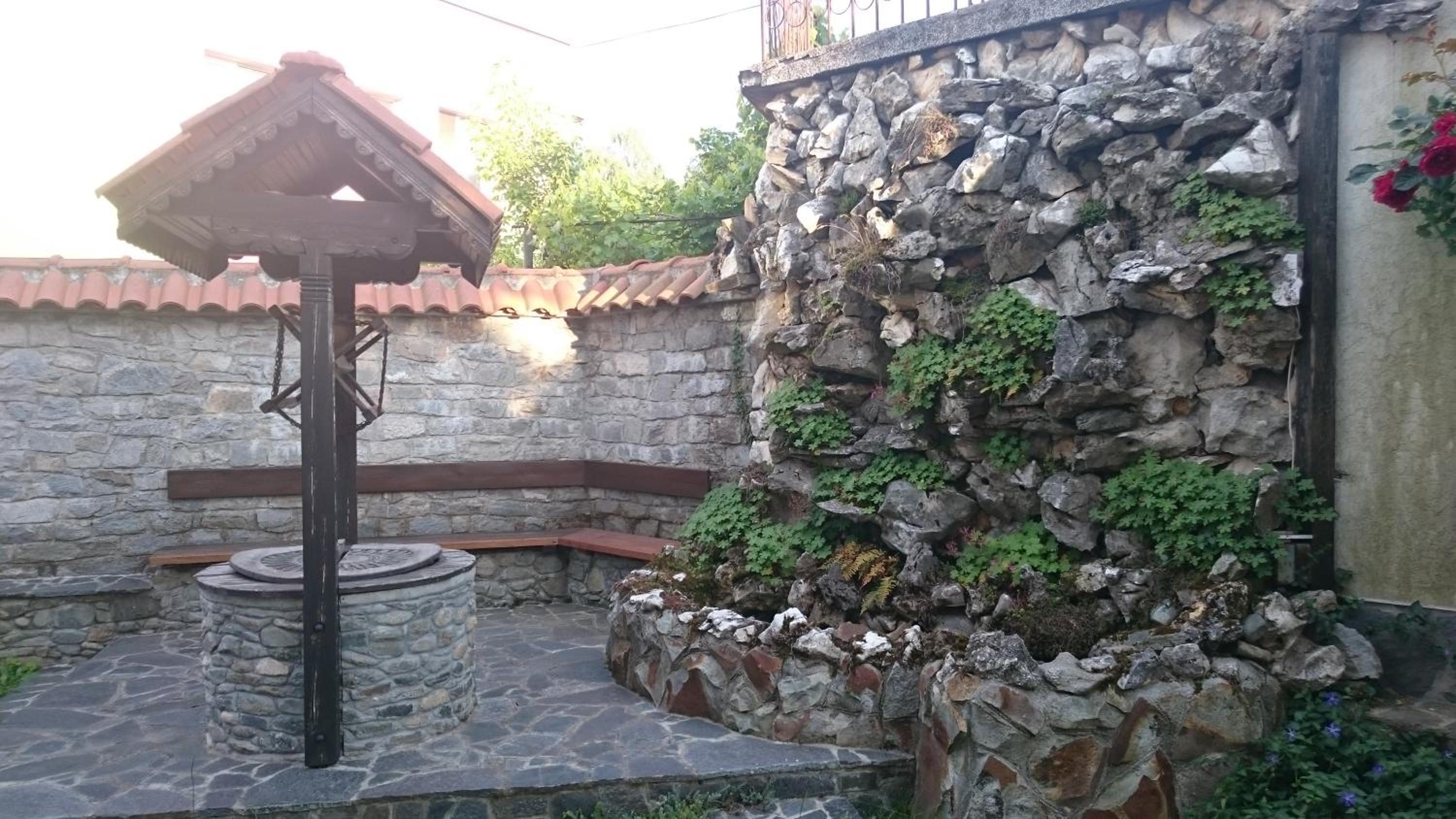Guest house 