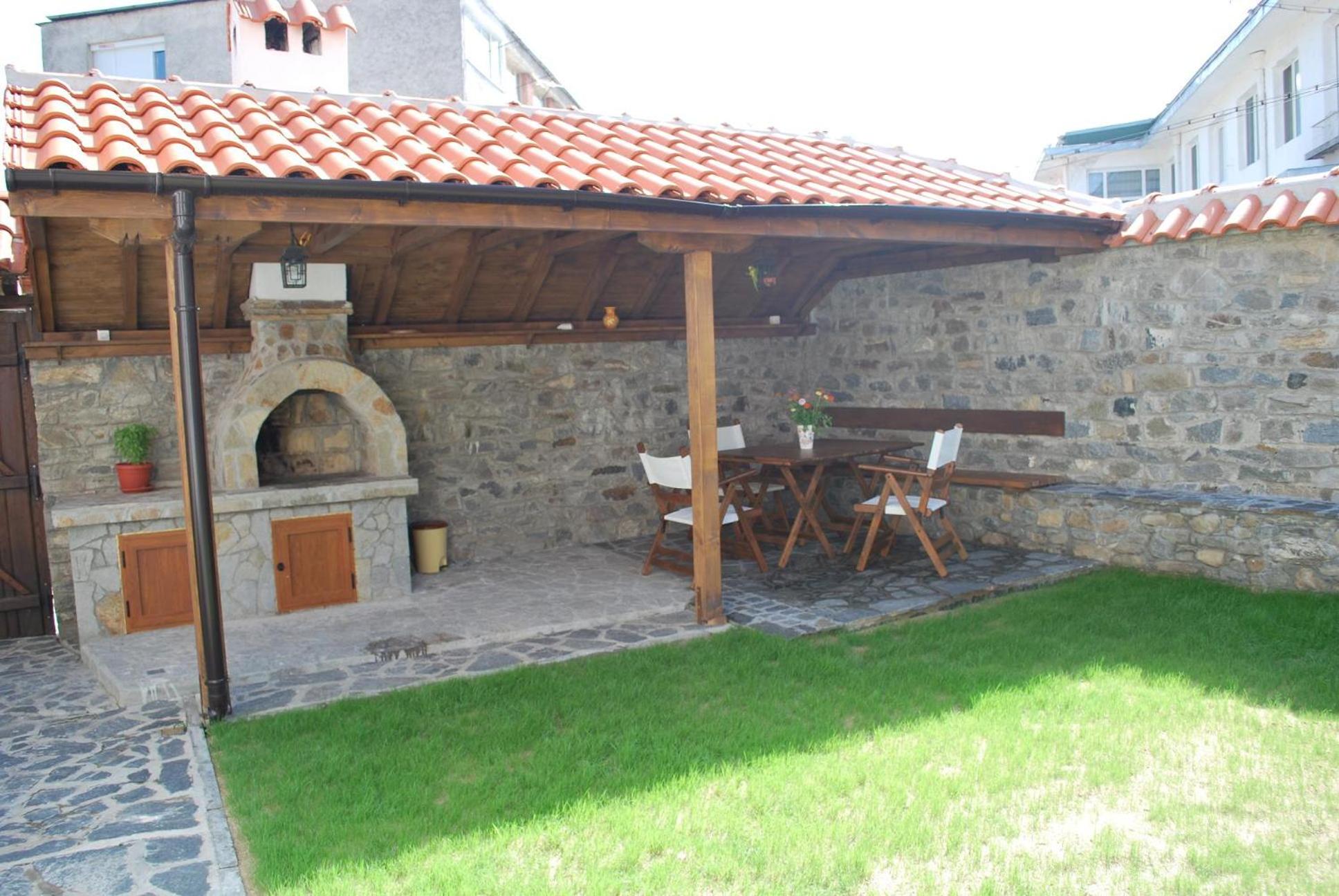 Guest house 