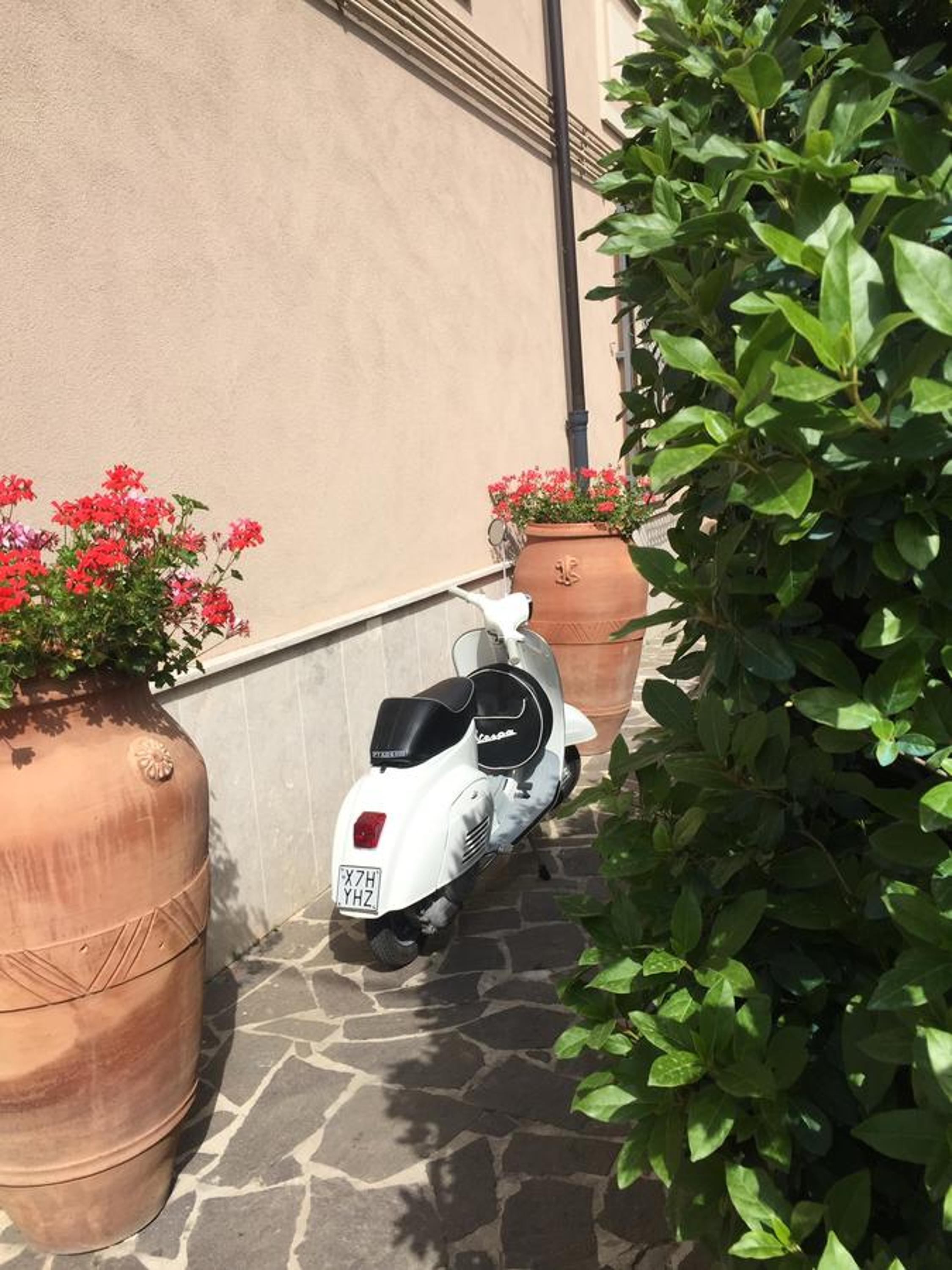 Casina Dei Marsi view 3