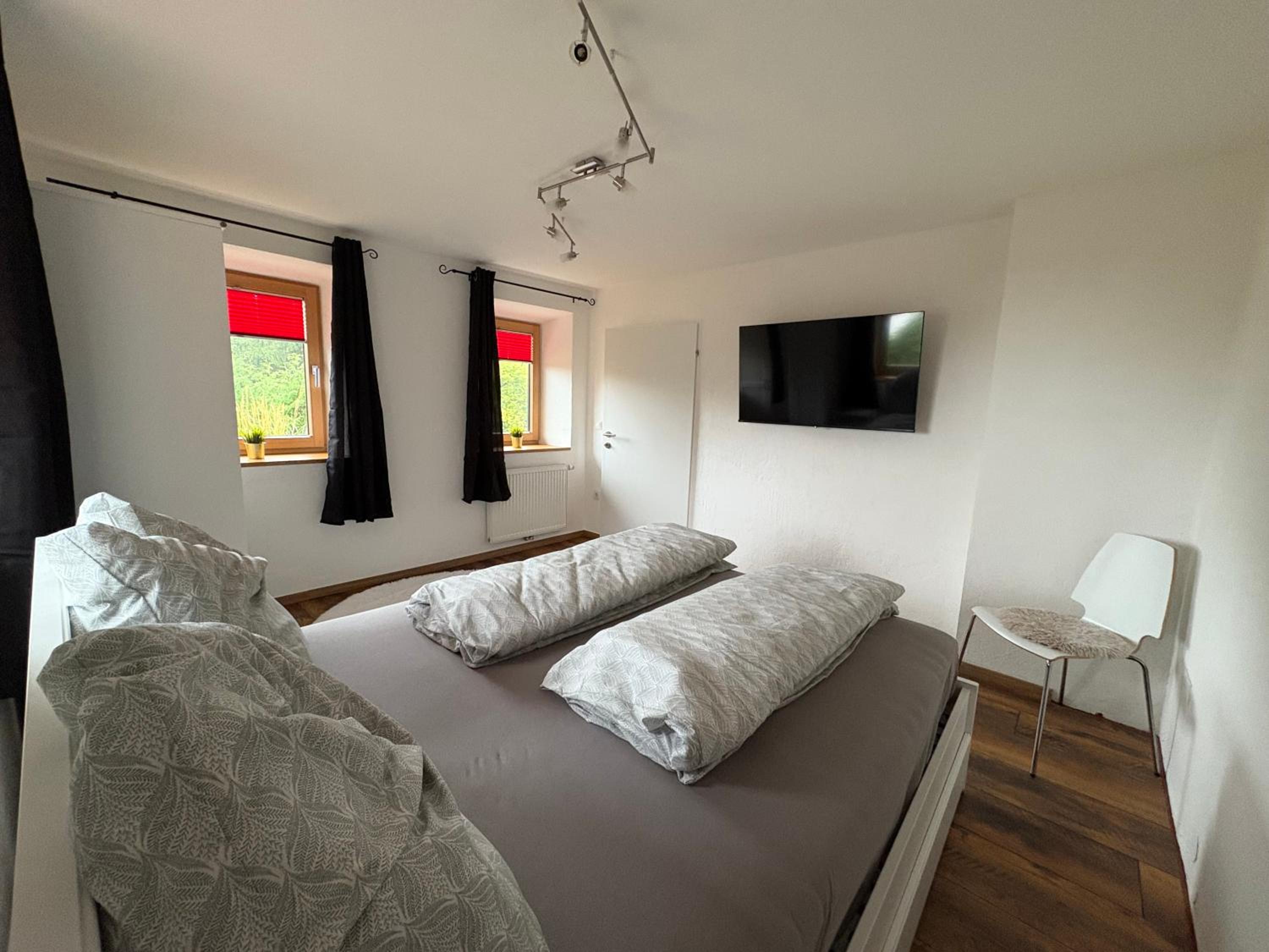 Modernes Serviced Apartment - FeWo Land Idyll