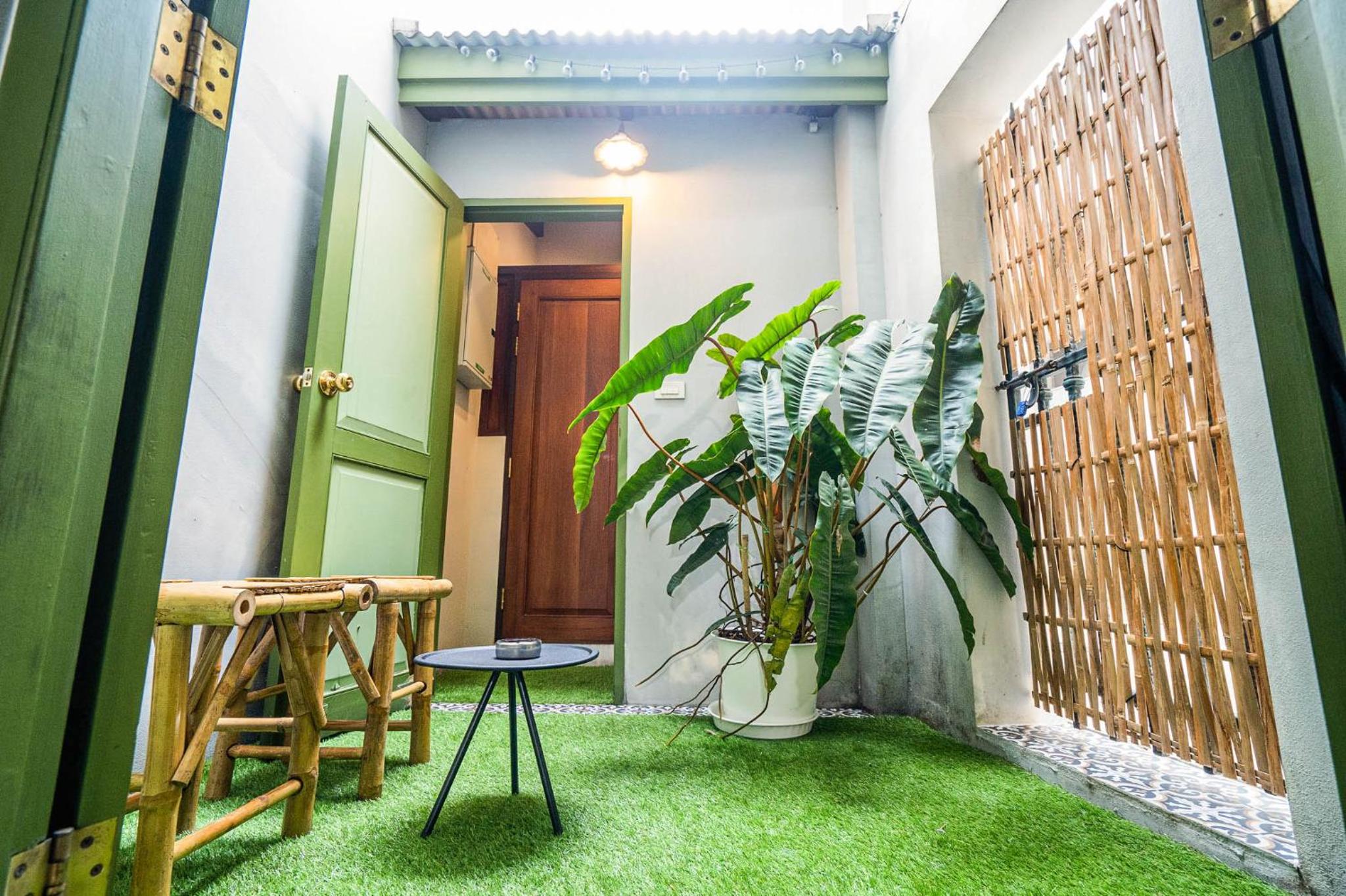 Baan Lek Tee 6 - 9Chinatown near Yaowarat and MRT