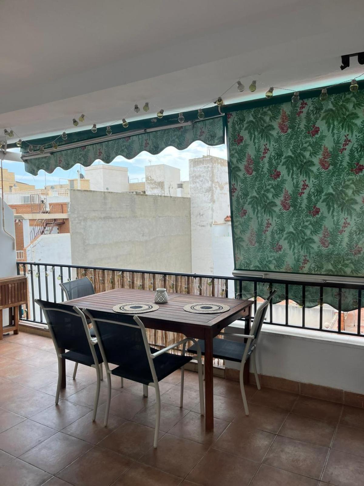 District Key - Puerto de Sagunto, Virgen Losar