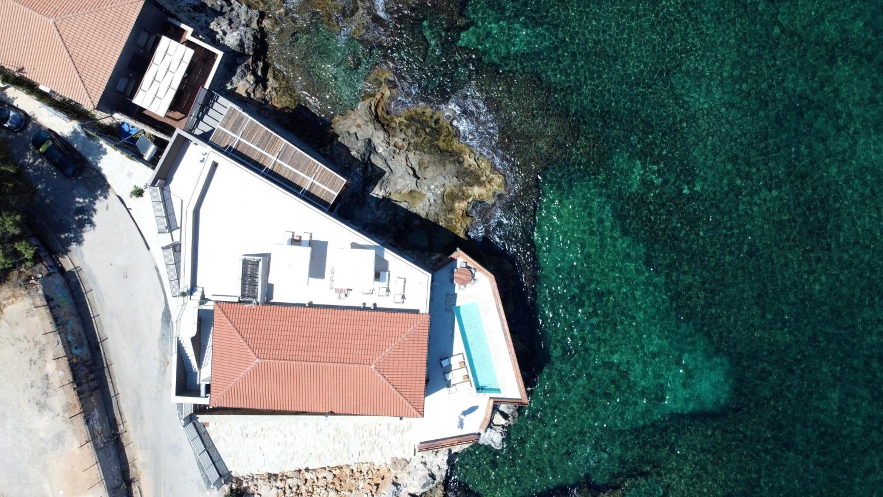 Kormoranos-Hydrobates Waterfront Villa