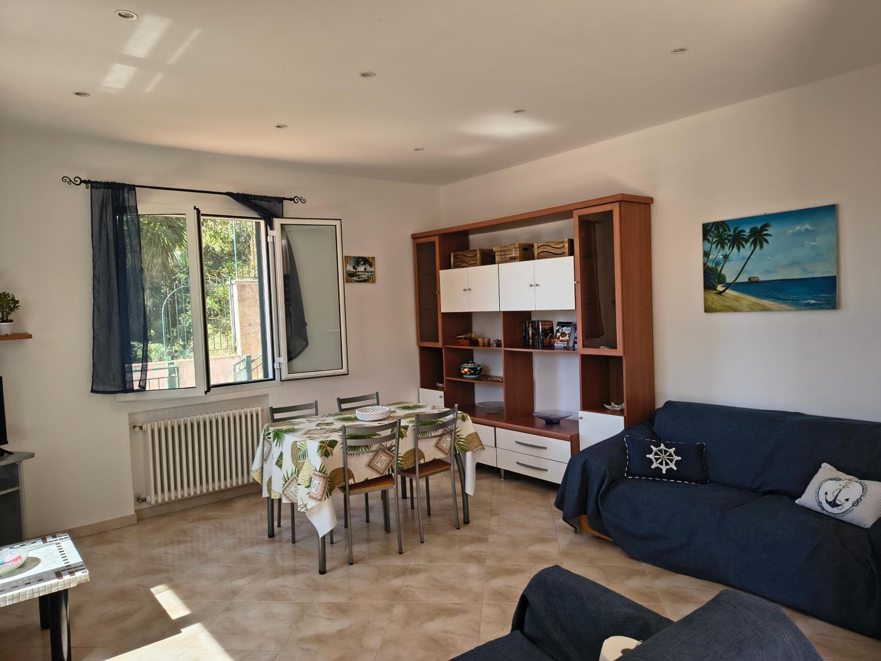 Casa indipendente Roque Vista al mar con parking gratuito