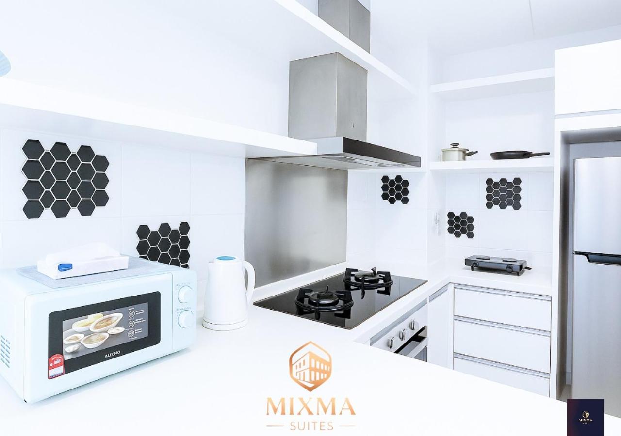 Sutera Avenue Free Parking Near Imago Mall at Mixma Suites