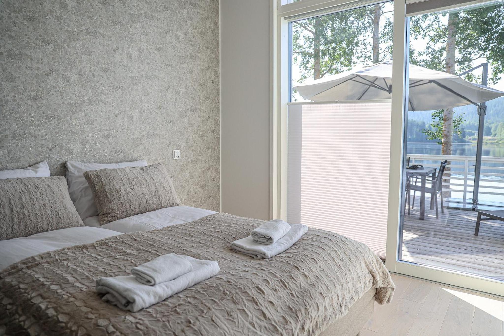 White Heaven Suite By BookLapland