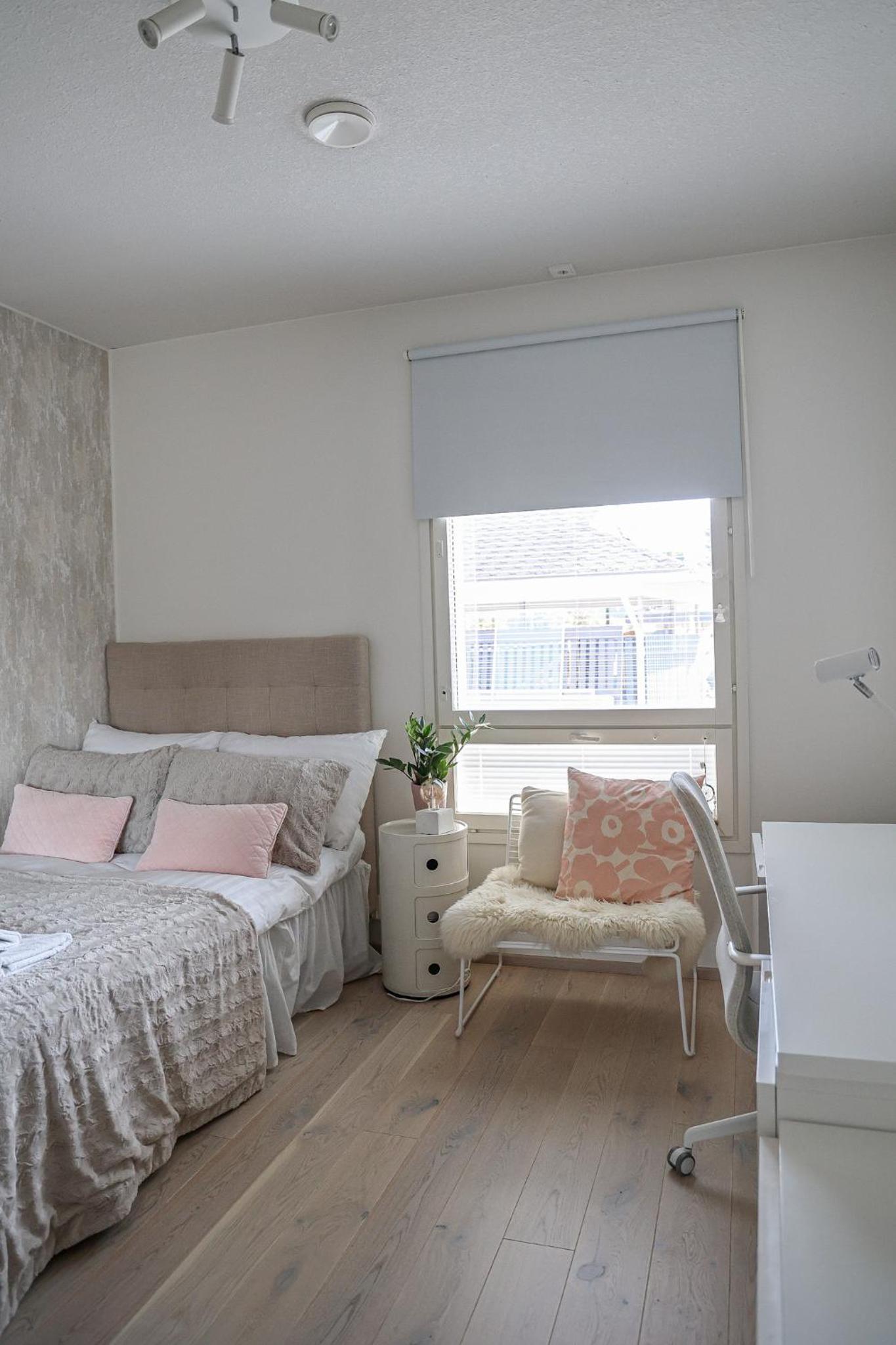 White Heaven Suite By BookLapland
