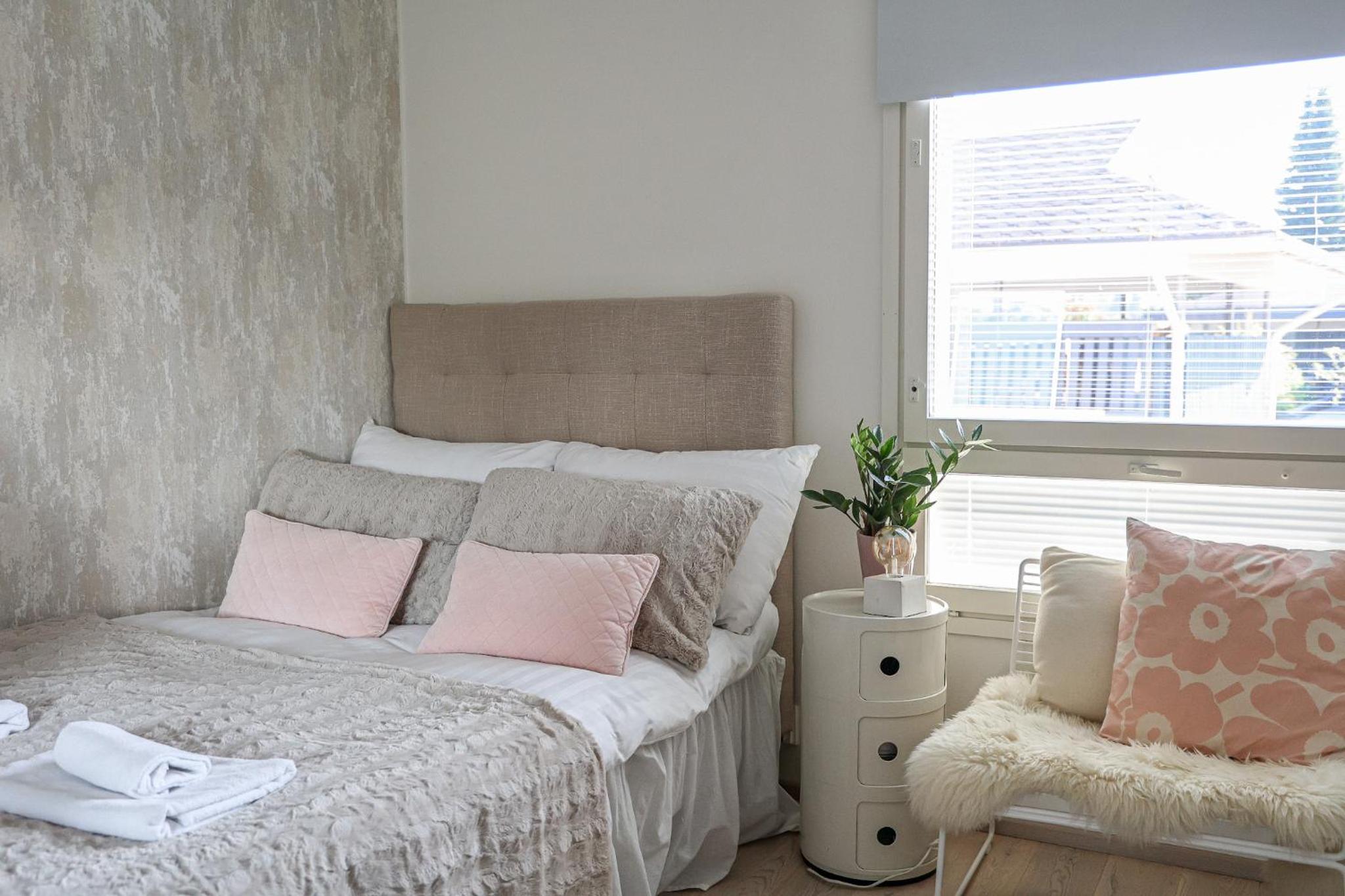 White Heaven Suite By BookLapland
