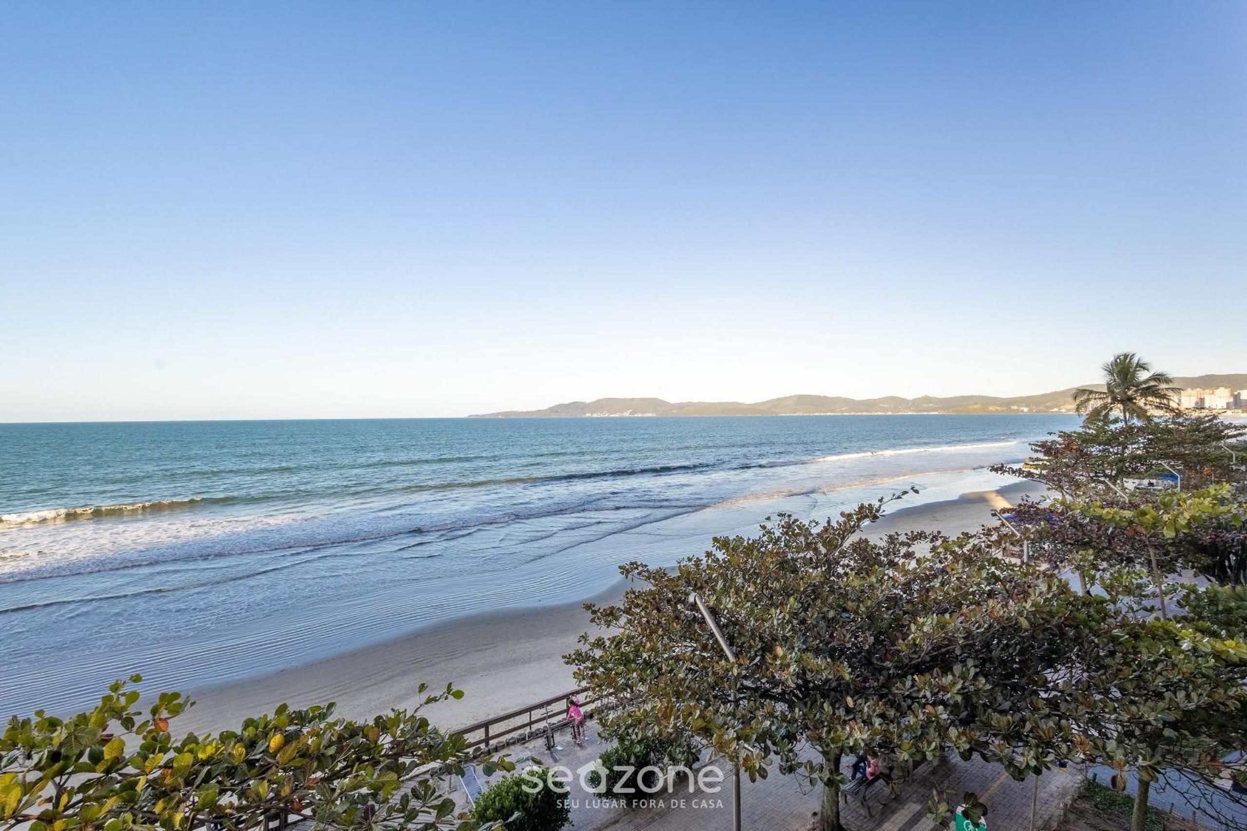 Beachfront Apartment with Beach View VTE0301