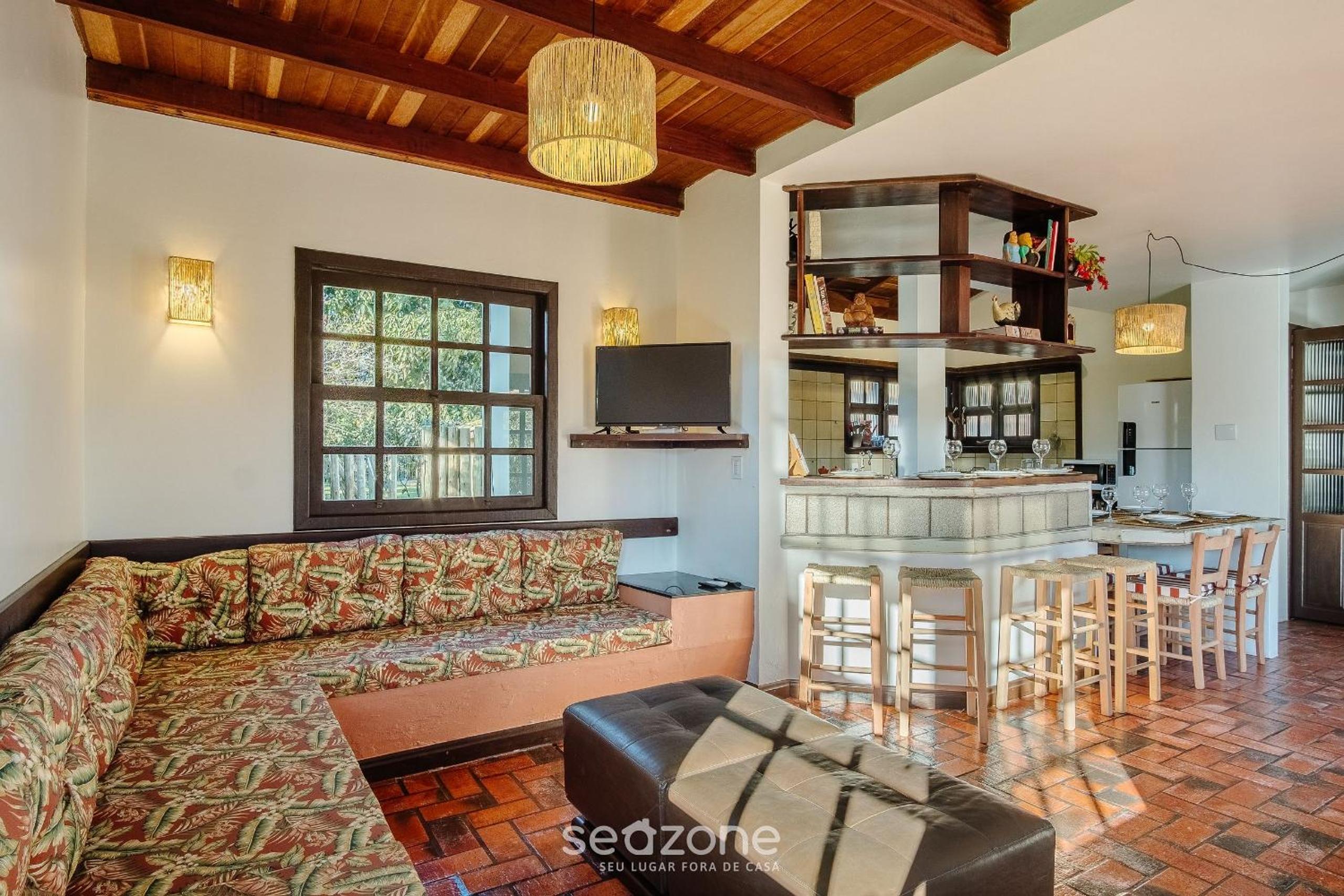3-Bedroom House 350m from the Beach TAB0140