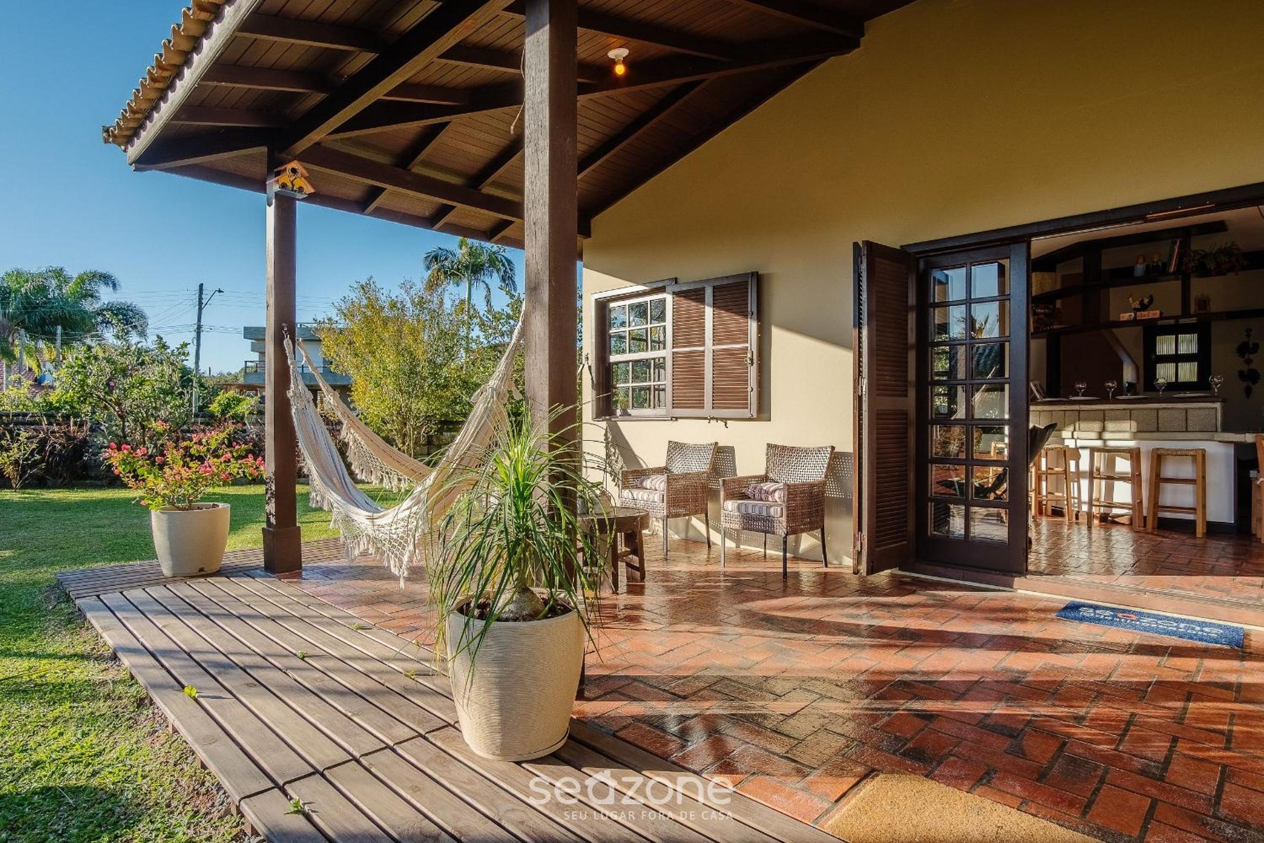 3-Bedroom House 350m from the Beach TAB0140